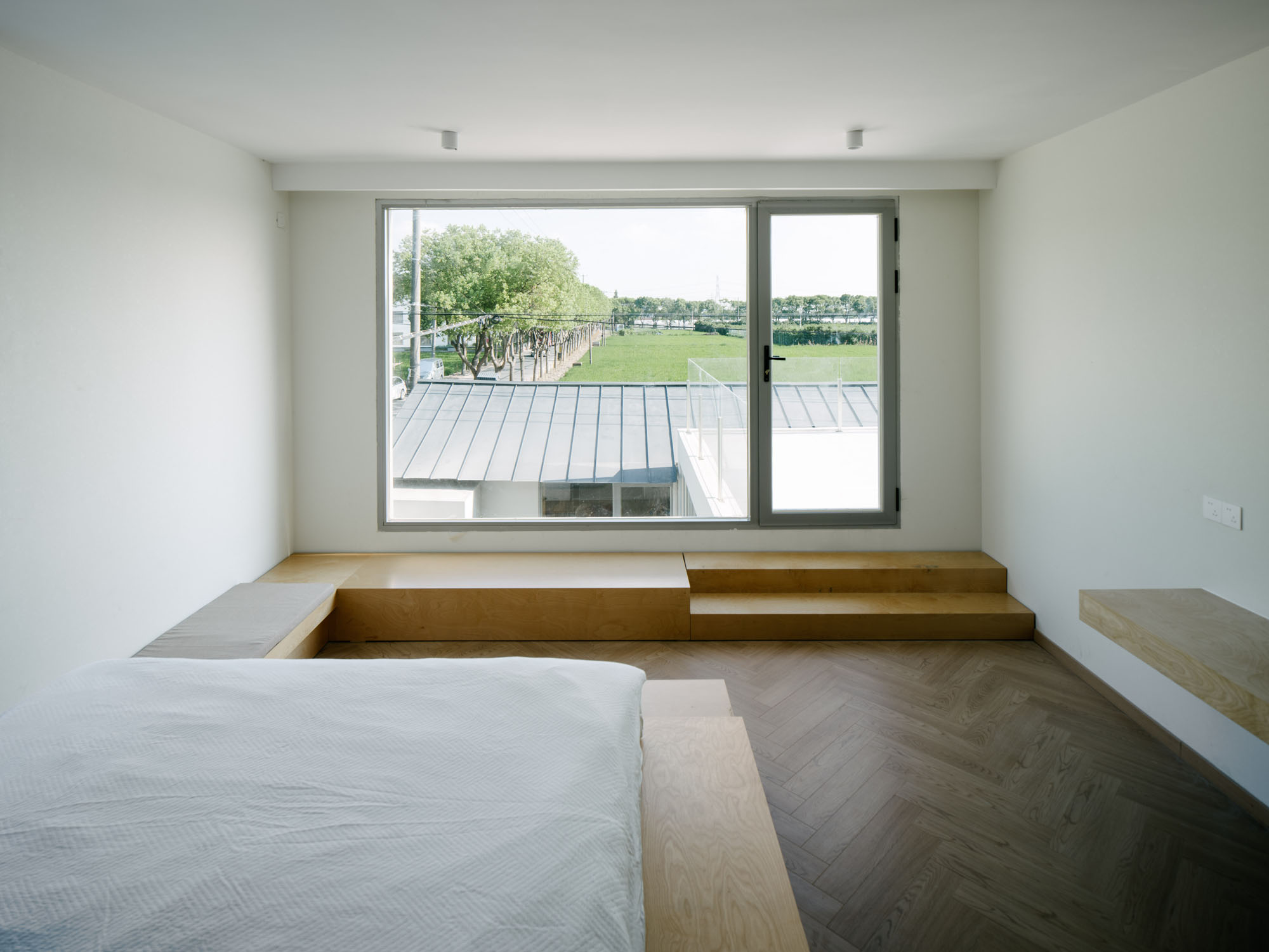 〈The Catcher〉TEAM_BLDG