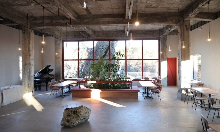 廃墟建築を再生！ アートスペース、レストラン・カフェを内包した〈大谷グランド・センター〉としてオープン