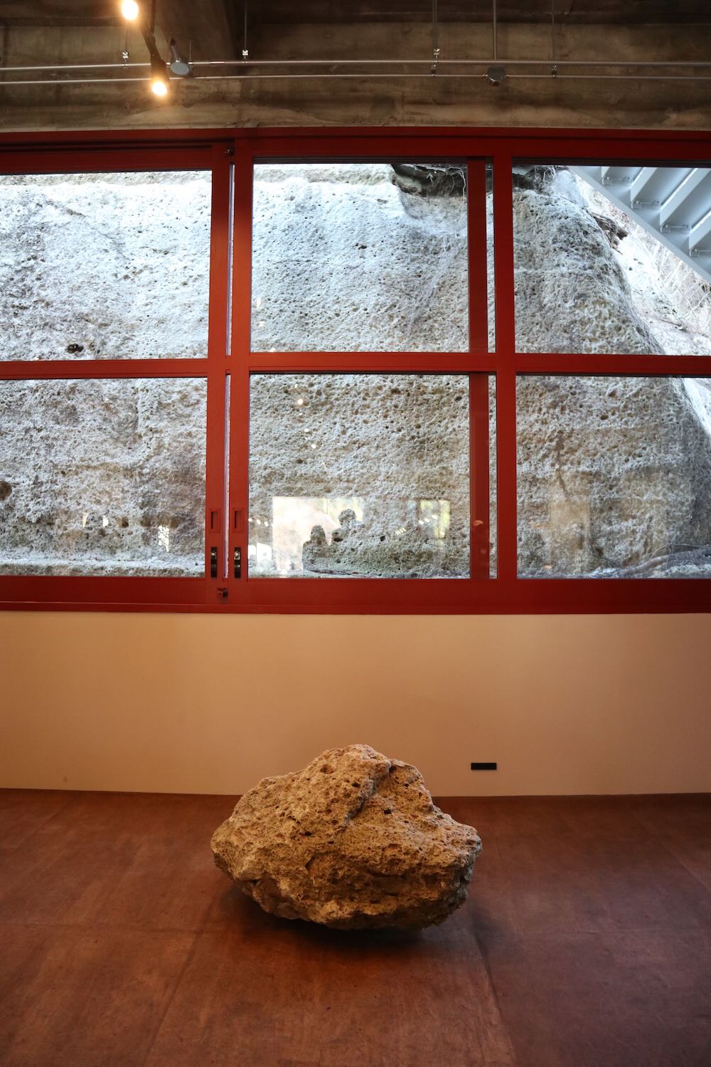 大谷グランド・センター 2階