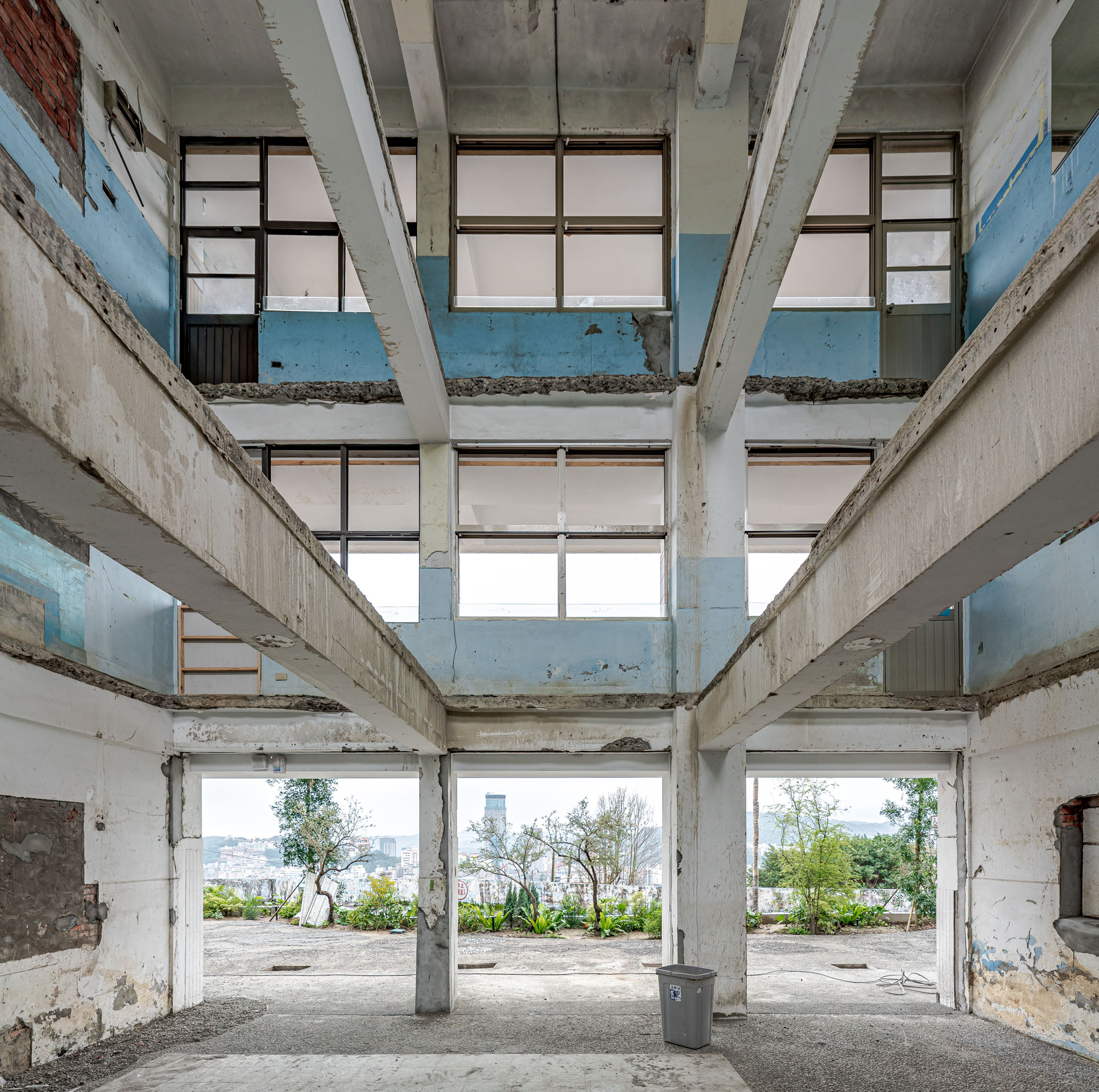 〈基隆太平小学校(Taiping Elementary School, Keelung)〉KHAA(Kuo+Huang and Associates)