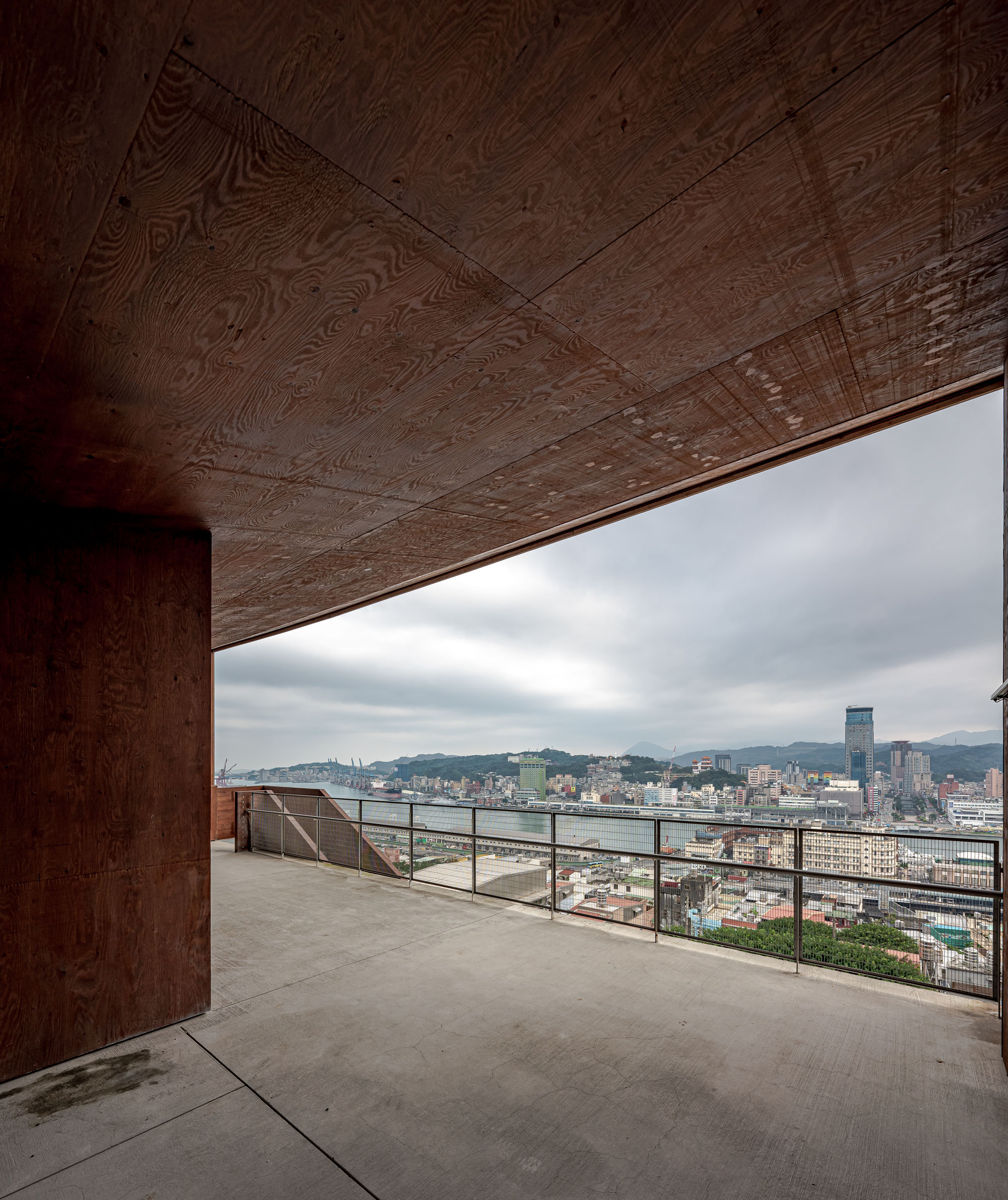 〈基隆太平小学校(Taiping Elementary School, Keelung)〉KHAA(Kuo+Huang and Associates)