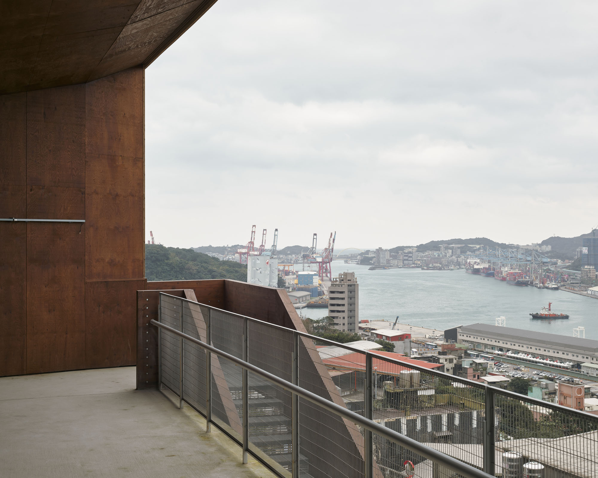 〈基隆太平小学校(Taiping Elementary School, Keelung)〉KHAA(Kuo+Huang and Associates)