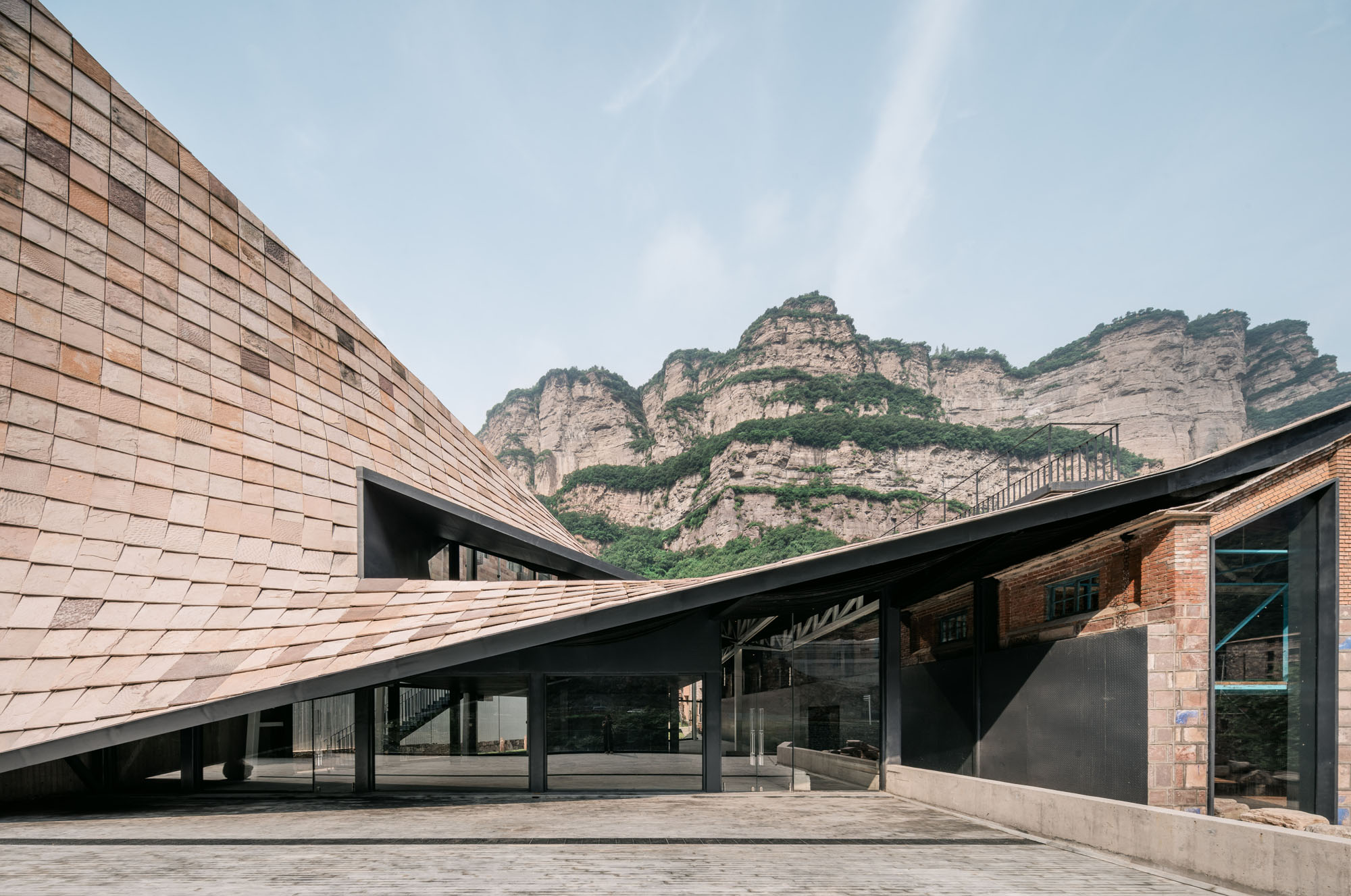 〈太行新宇美術館（Taihang Xinyu Art Museum）〉王冲スタジオ（Wang Chong Studio）