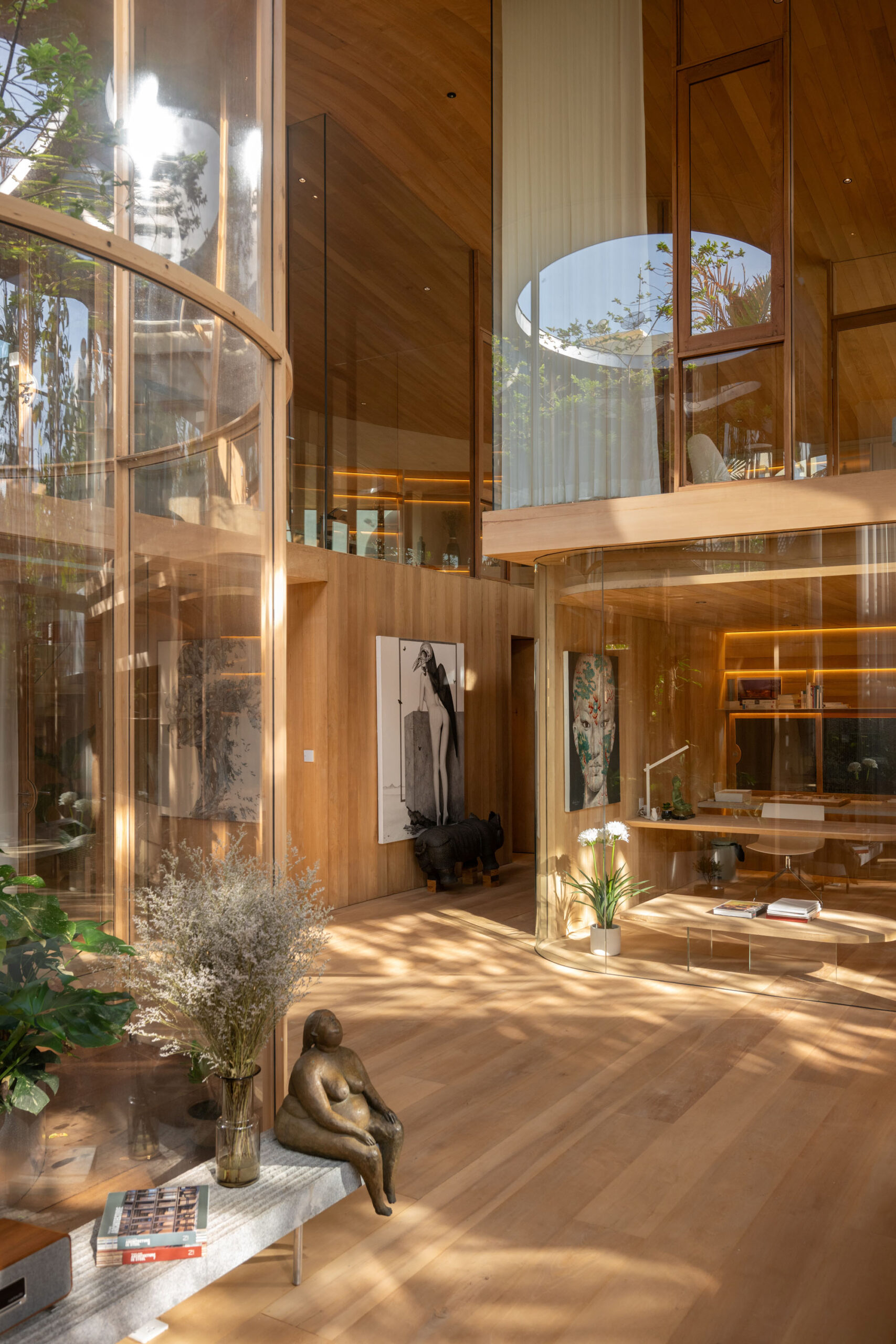 〈テラリウムハウス(Terrarium House)〉Unknown Surface Studio