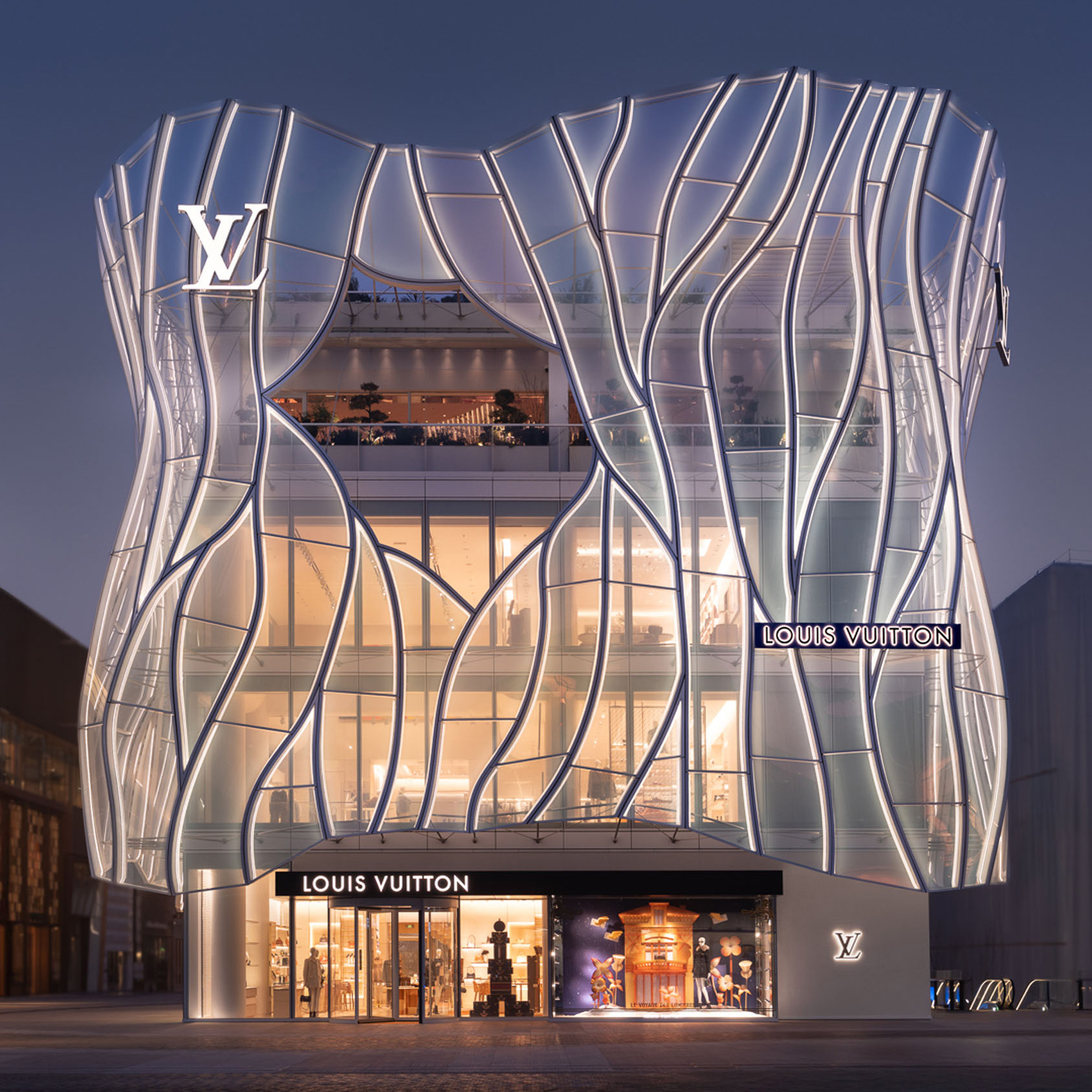 歪んだ建築空間 アンソニー・ヴィダー d35df9e36422a6ba31e5e62cb99546