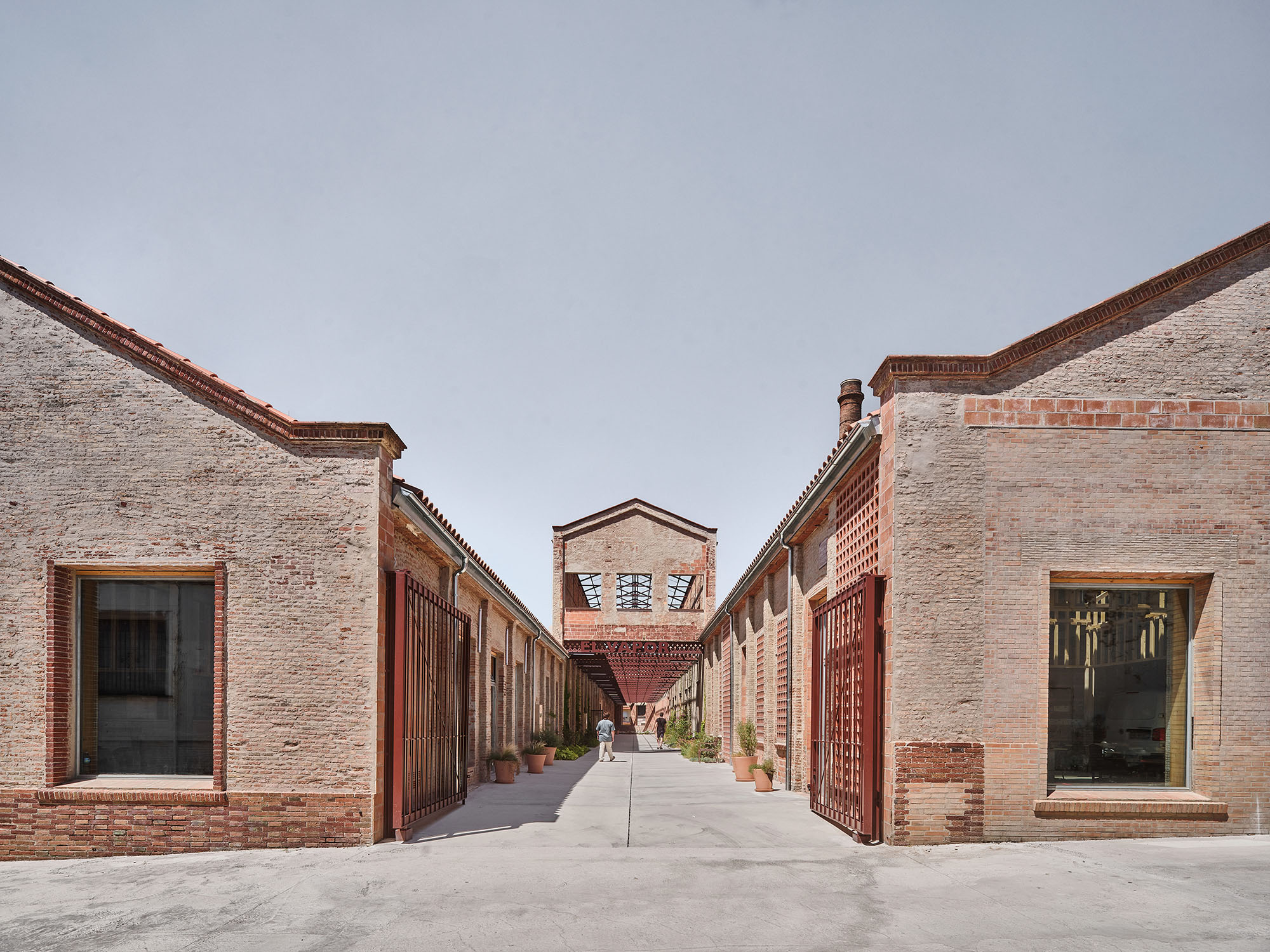 〈Rehabilitation of Vapor Cortès. Prodis 1923〉HARQUITECTES