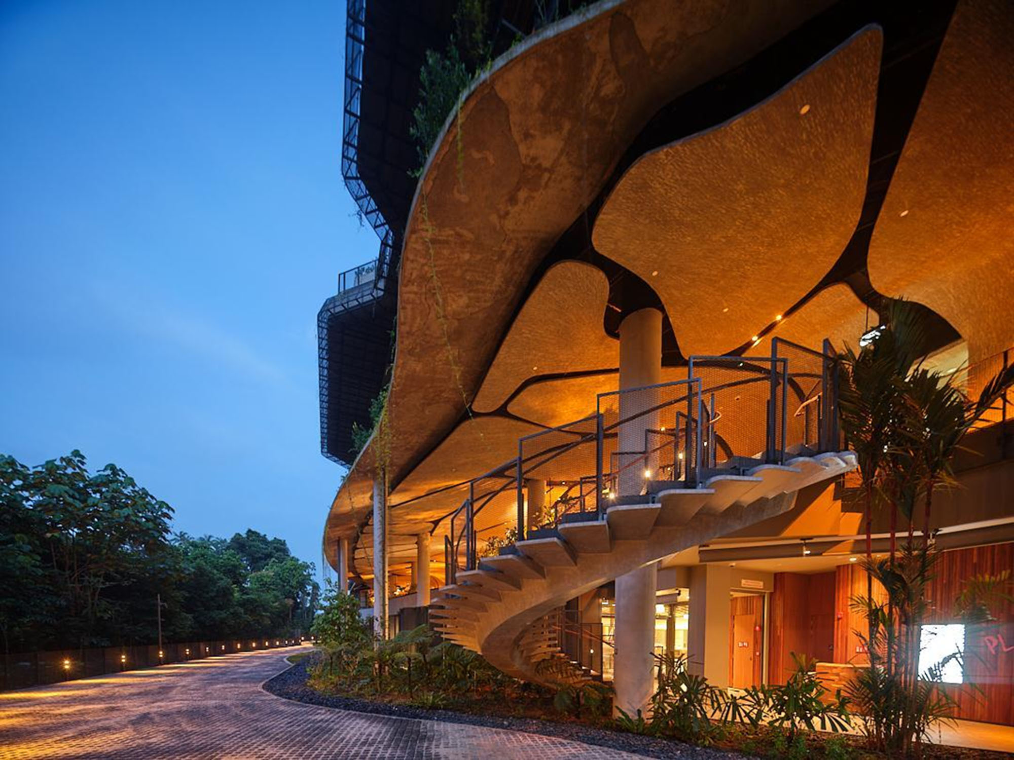 〈マンダイ・レインフォレスト・リゾート(Mandai Rainforest Resort)〉WOW Architects(Warner Wong Design)
