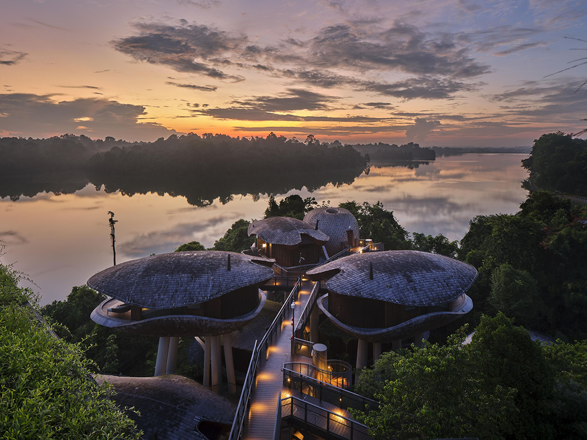 〈マンダイ・レインフォレスト・リゾート(Mandai Rainforest Resort)〉WOW Architects(Warner Wong Design)