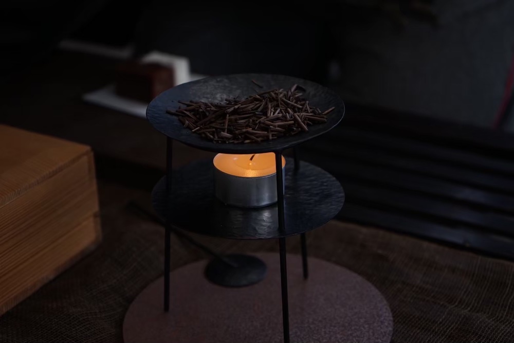 "時を問う"ブランド「問時(とうとき)」プロダクト / 十鉄 五徳茶香炉