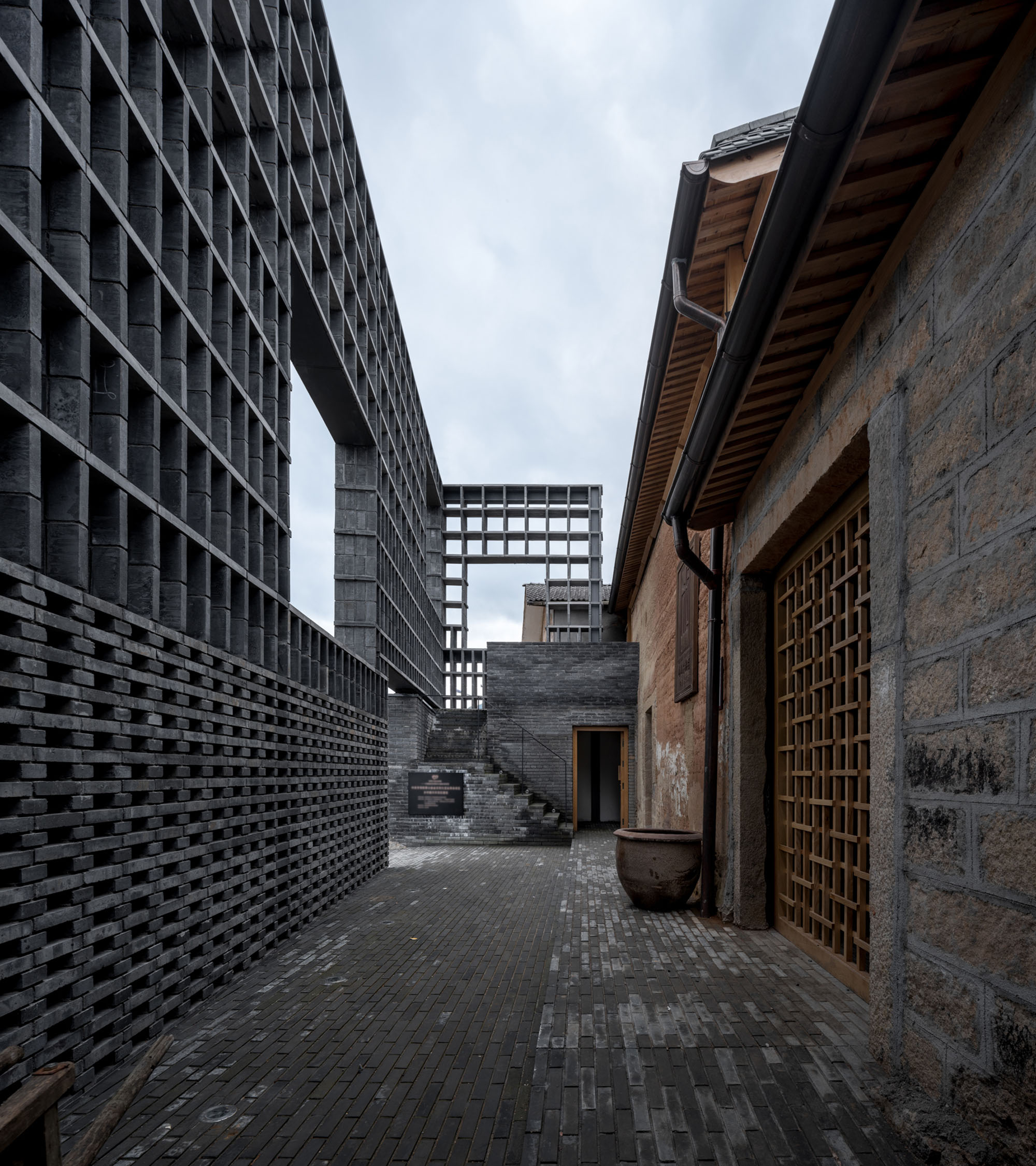 〈「硋」窯のアダプティブ・リニューアル（Heritage “Ay” Kiln Adaptive Renewal）〉YFS、WUGE Studio