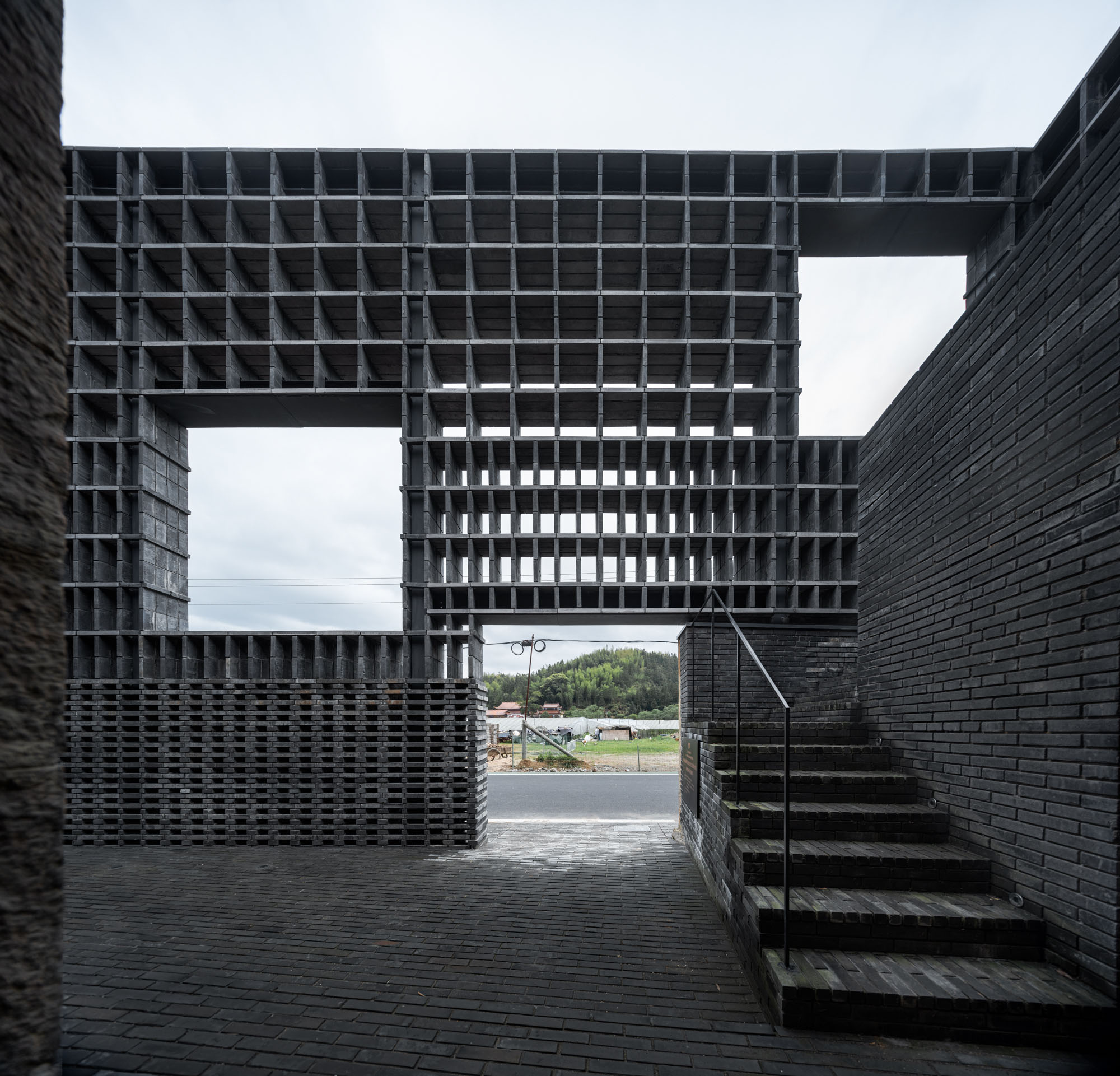 〈「硋」窯のアダプティブ・リニューアル（Heritage “Ay” Kiln Adaptive Renewal）〉YFS、WUGE Studio