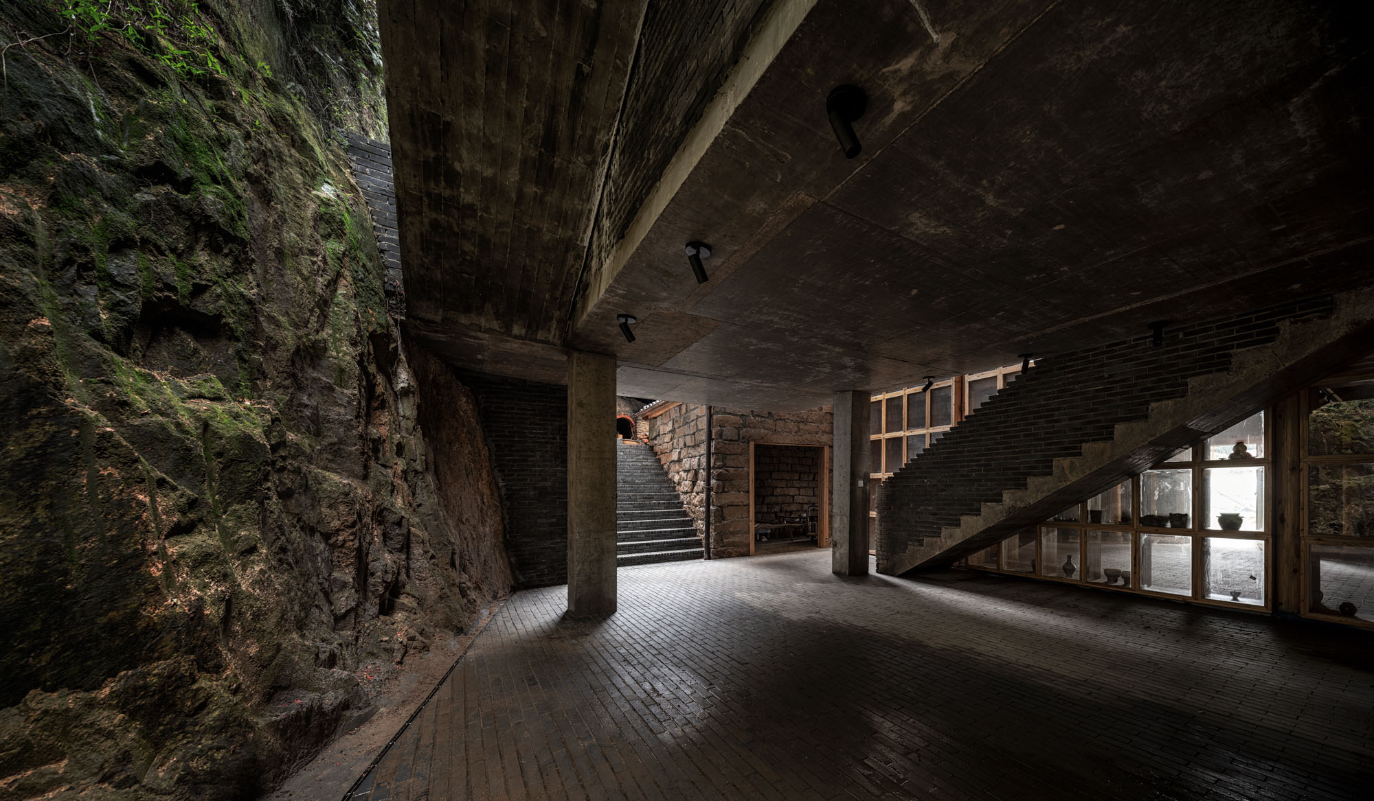 〈「硋」窯のアダプティブ・リニューアル（Heritage “Ay” Kiln Adaptive Renewal）〉YFS、WUGE Studio