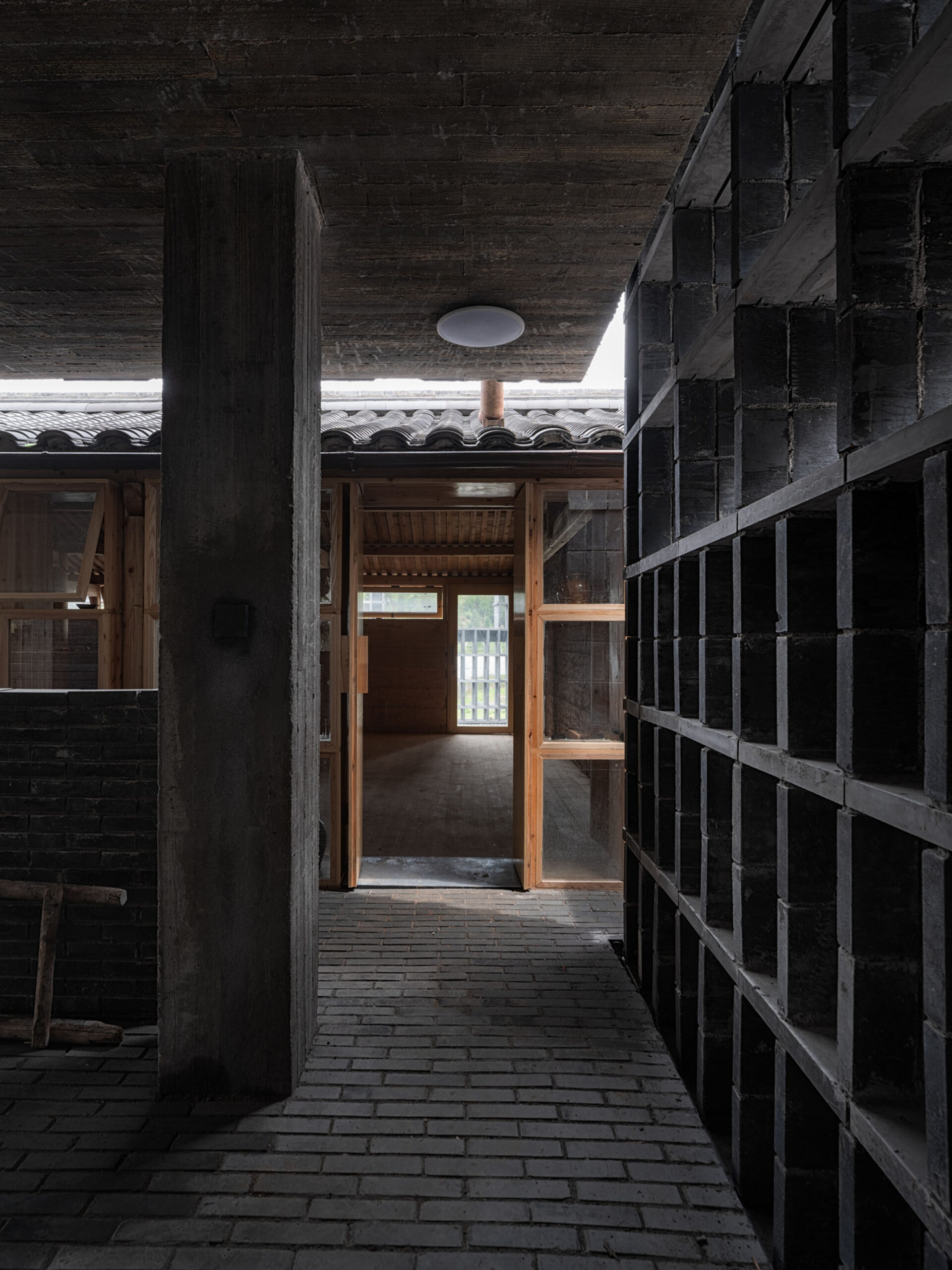 〈「硋」窯のアダプティブ・リニューアル（Heritage “Ay” Kiln Adaptive Renewal）〉YFS、WUGE Studio