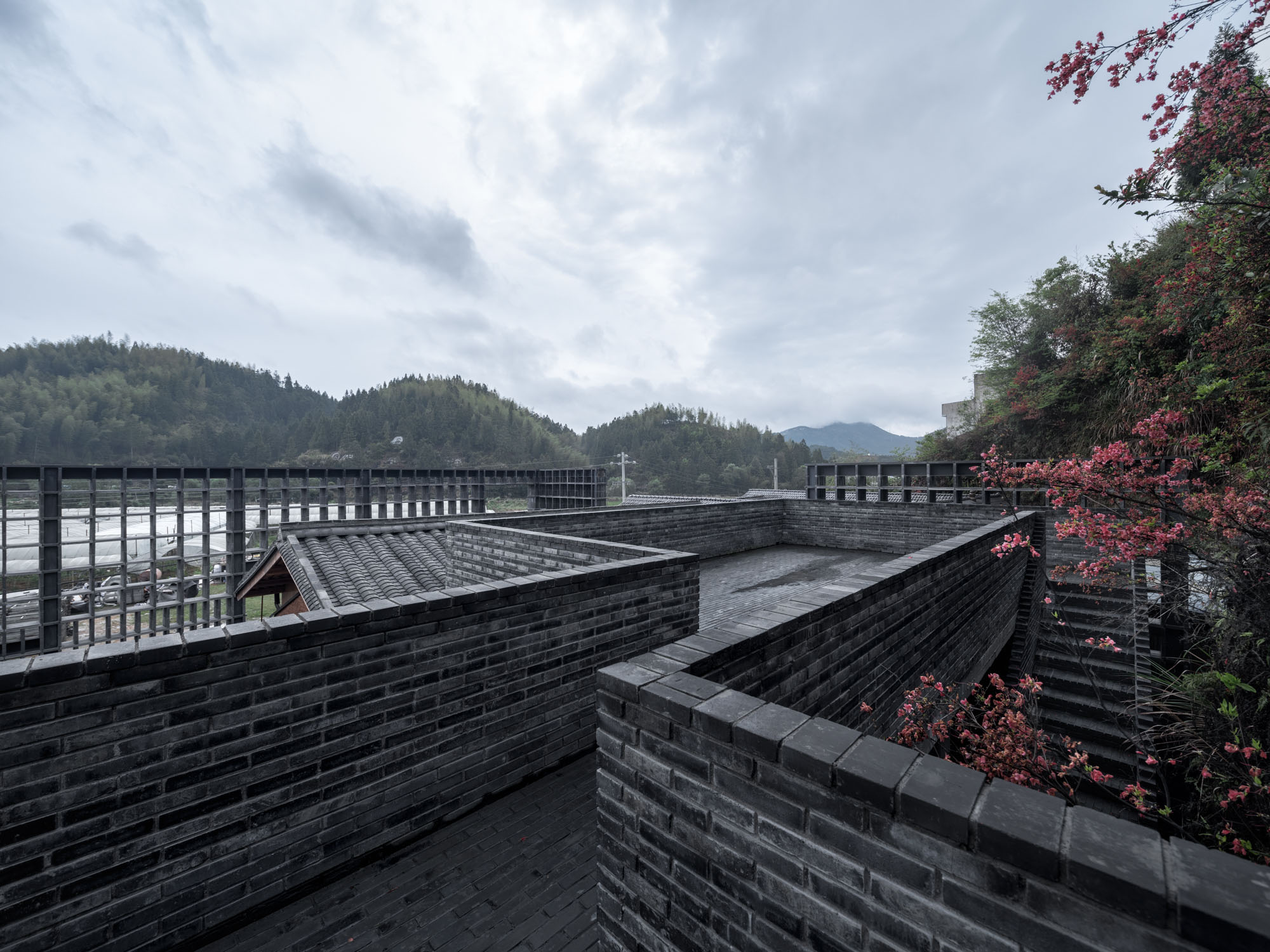 〈「硋」窯のアダプティブ・リニューアル（Heritage “Ay” Kiln Adaptive Renewal）〉YFS、WUGE Studio