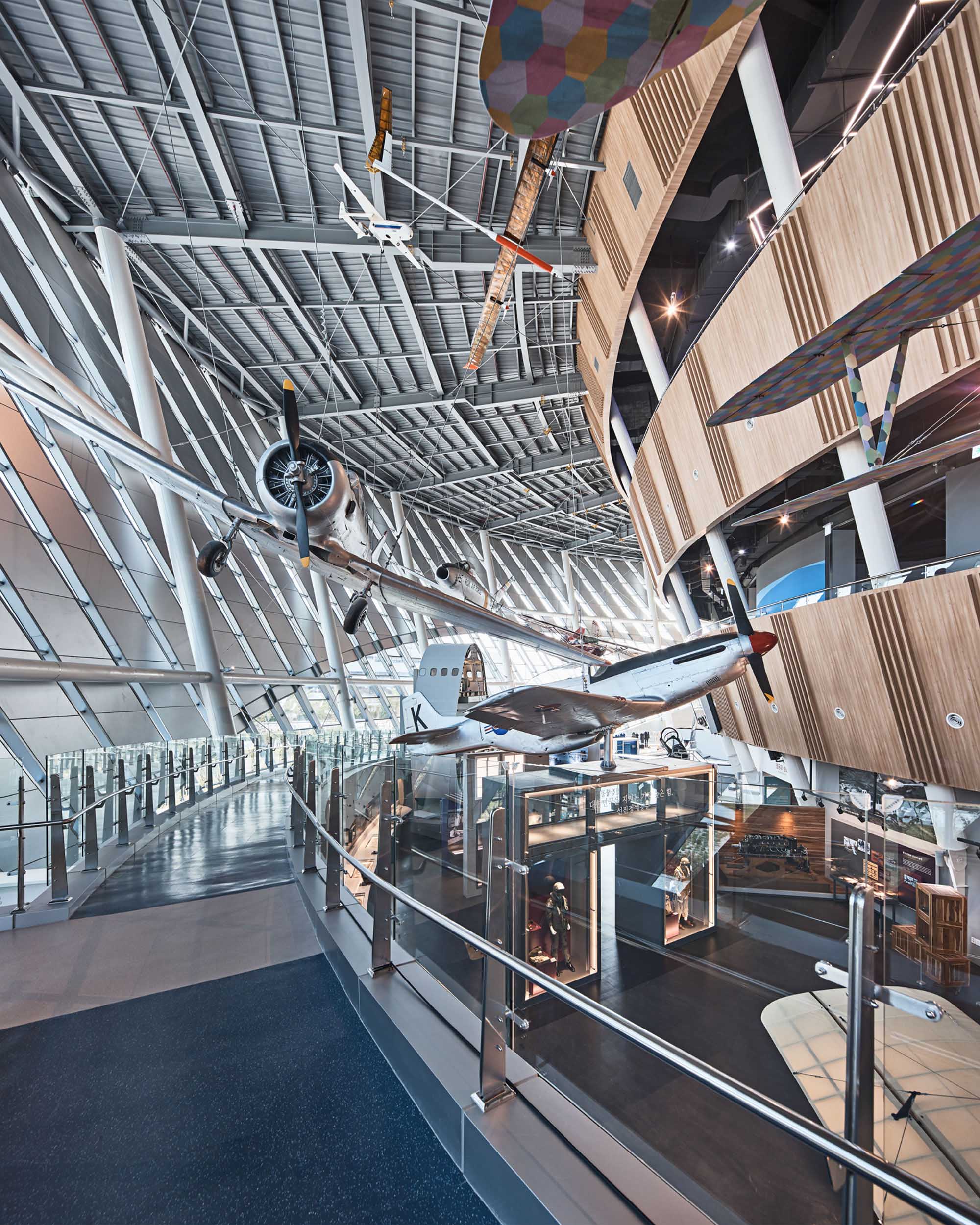 〈韓国国立航空博物館（National Aviation Museum of Korea）〉HAEAHN Architecture
