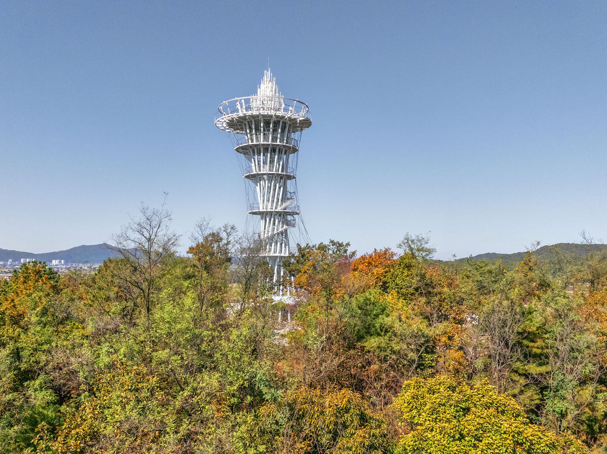 〈ザ・トーチ（The Torch）〉JK-AR（Jae Kim Architects & Researchers）