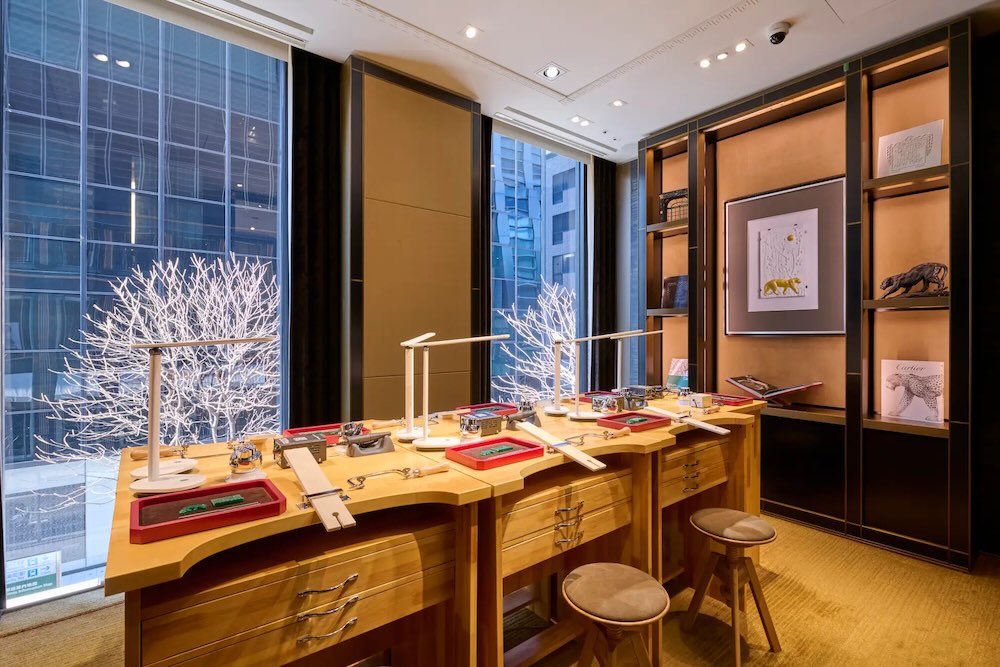 カルティエ 銀座2丁目ブティック「THE MAGIC OF CARTIER’S ARTISANS ― カルティエのサヴォアフェール」