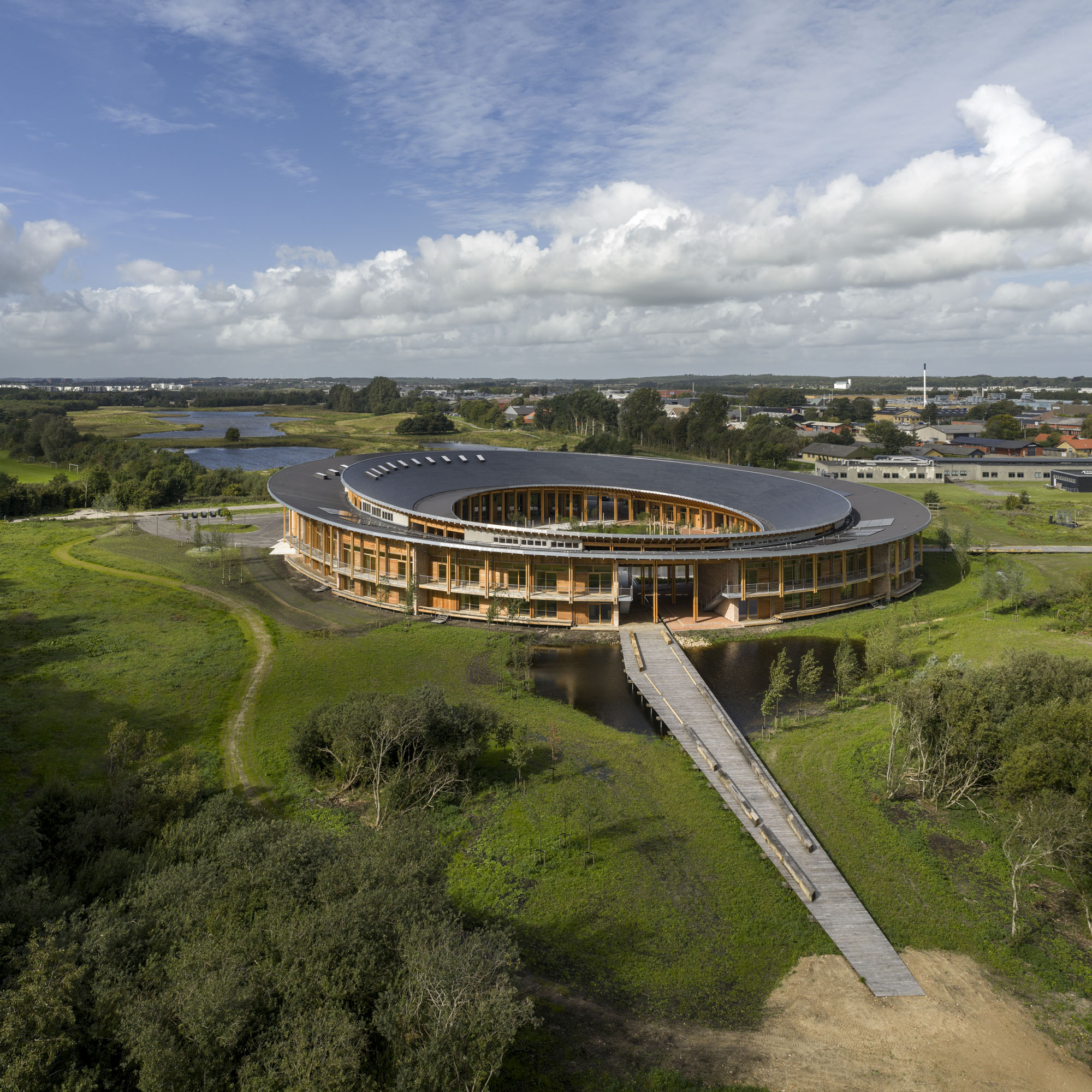 〈クラフトカレッジ（The Crafts College）〉ドルテ・マンドラップ（Dorte Mandrup）