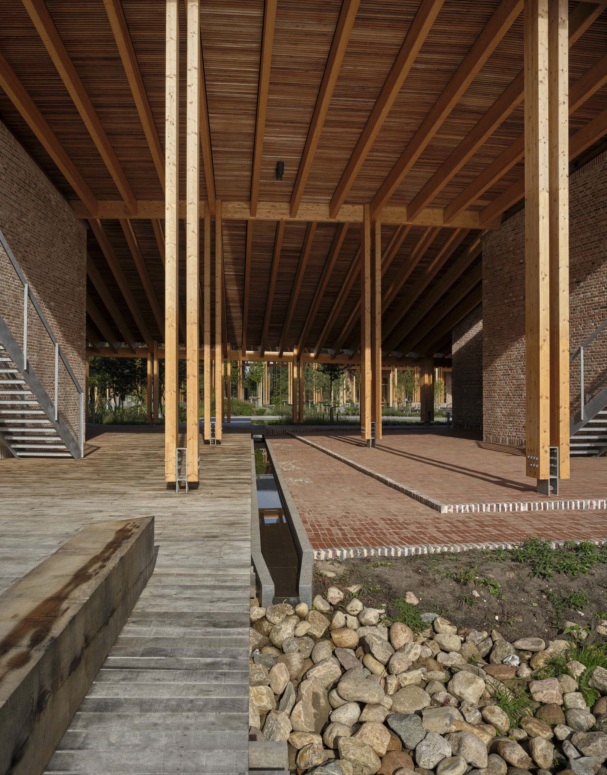 〈クラフトカレッジ（The Crafts College）〉ドルテ・マンドラップ（Dorte Mandrup）