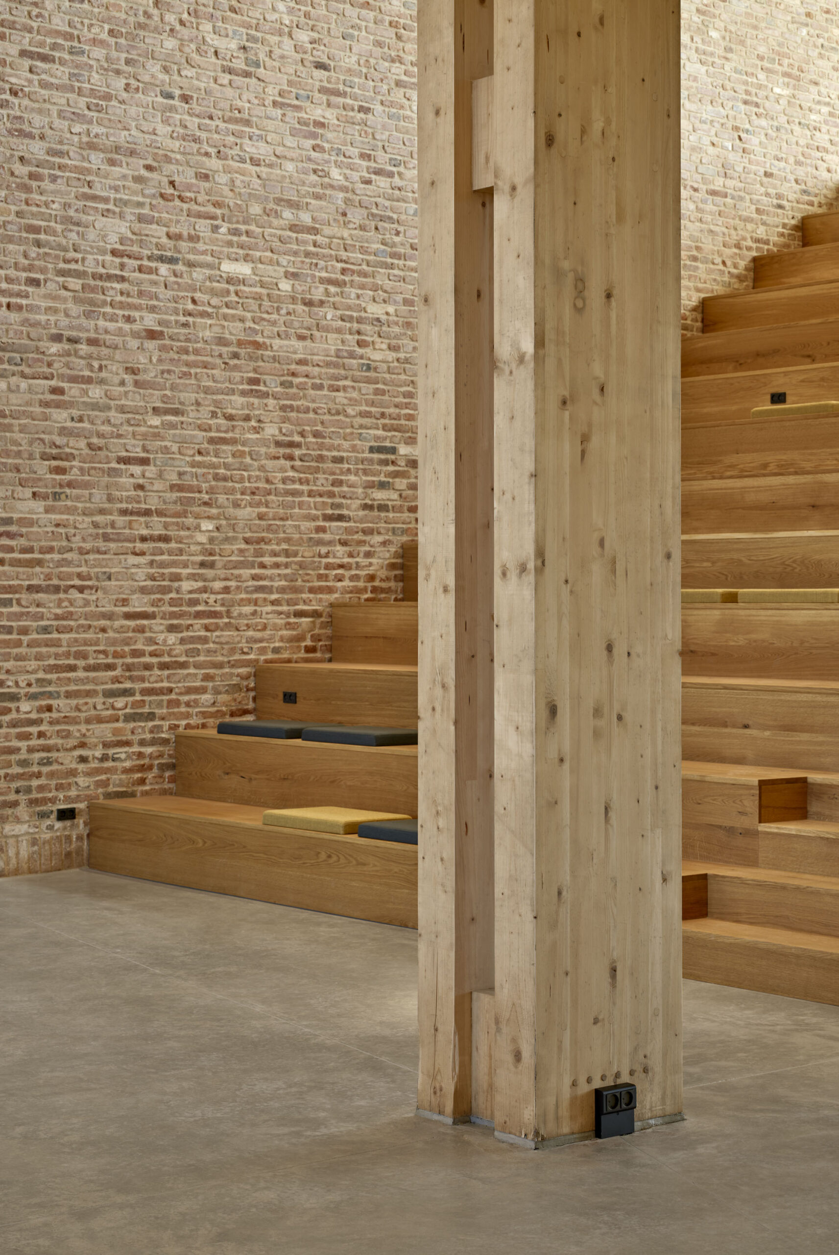 〈クラフトカレッジ（The Crafts College）〉ドルテ・マンドラップ（Dorte Mandrup）