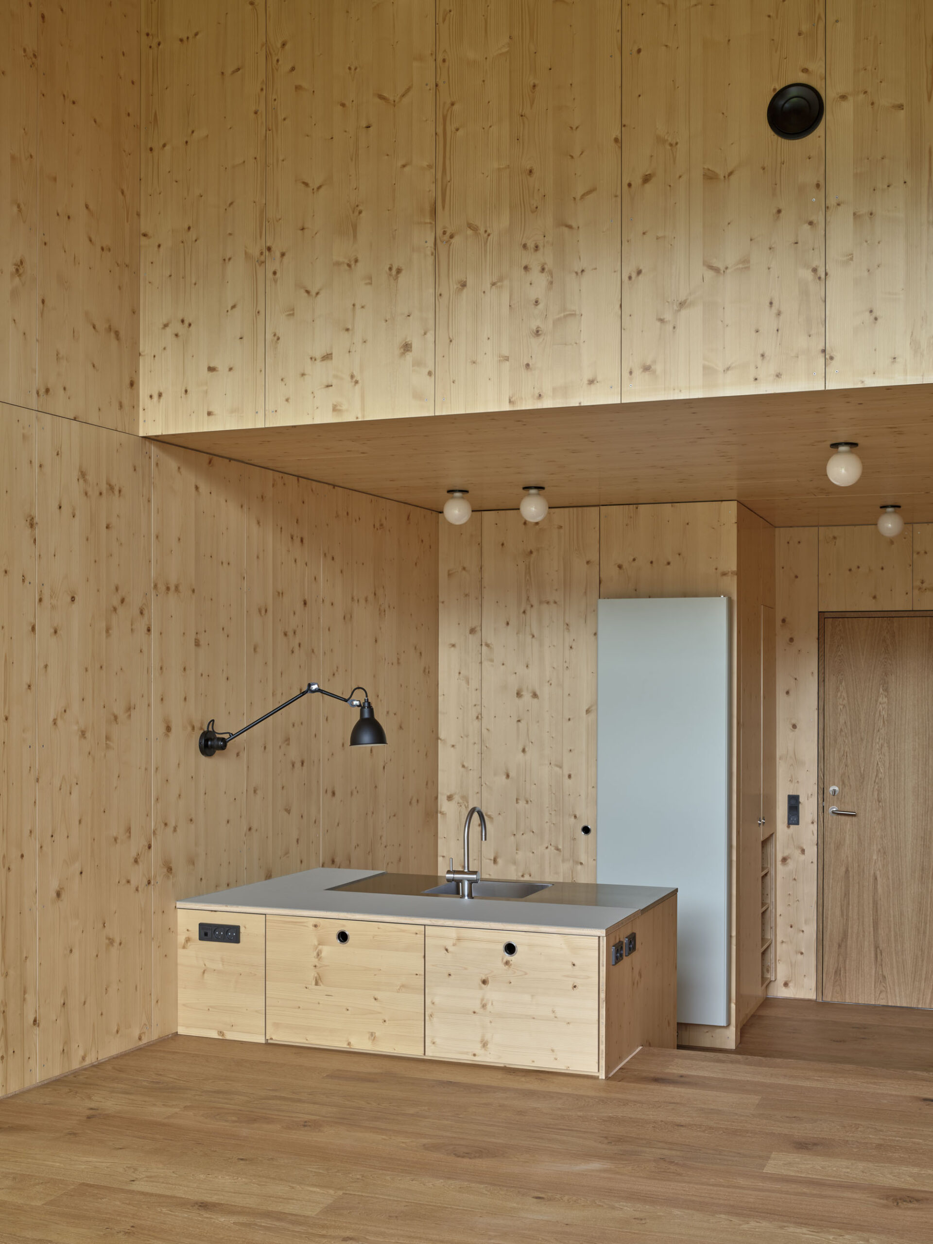 〈クラフトカレッジ（The Crafts College）〉ドルテ・マンドラップ（Dorte Mandrup）