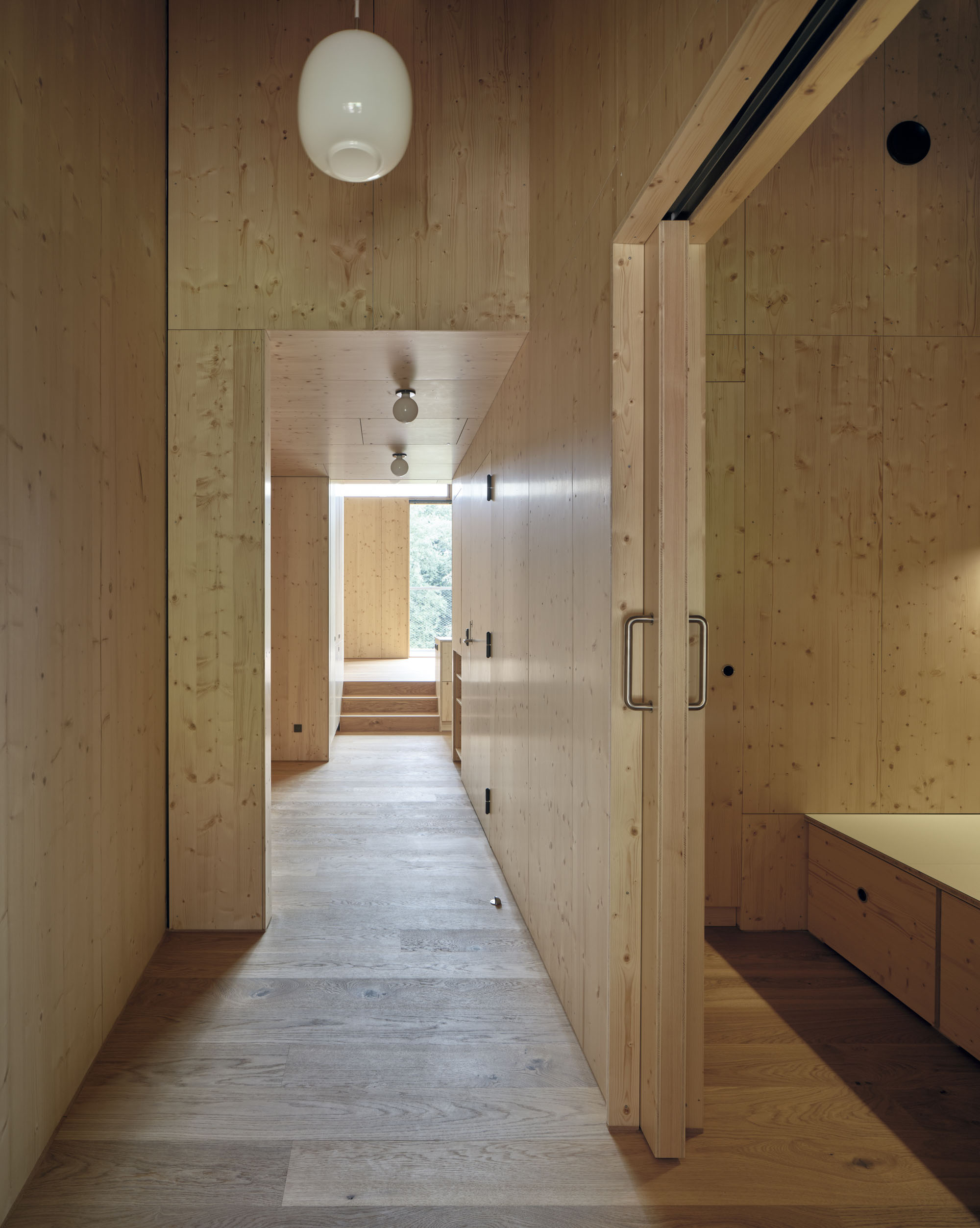 〈クラフトカレッジ（The Crafts College）〉ドルテ・マンドラップ（Dorte Mandrup）