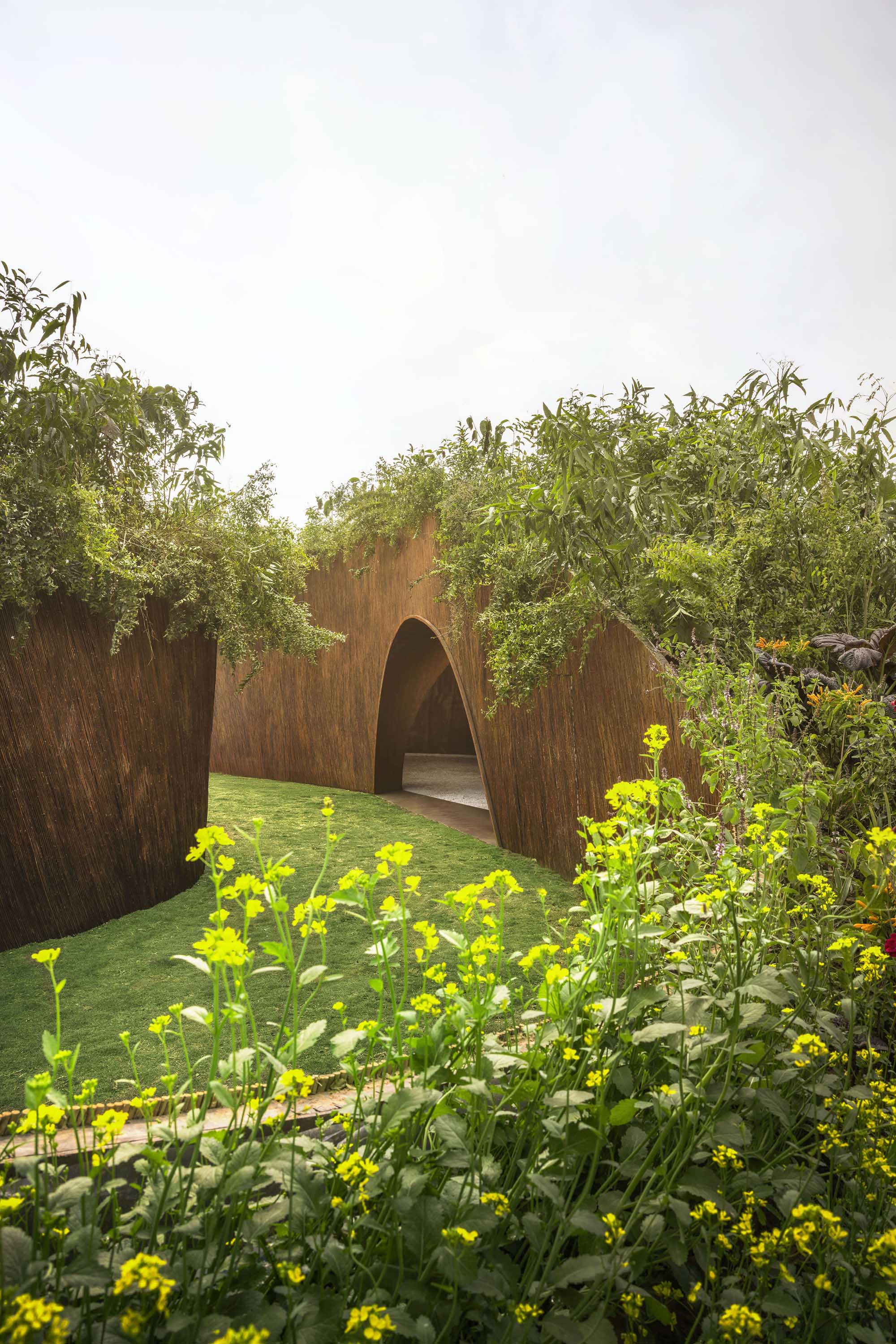 〈アラニャニ・パビリオン：聖なる自然（Aranyani Pavilion: Sacred Nature）〉T__M.space