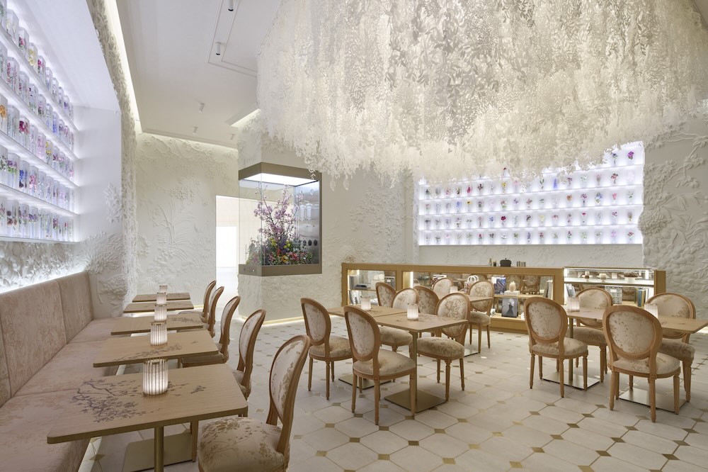 カフェ ディオール by アンヌ=ソフィ—・ピック バンブーパビリオン