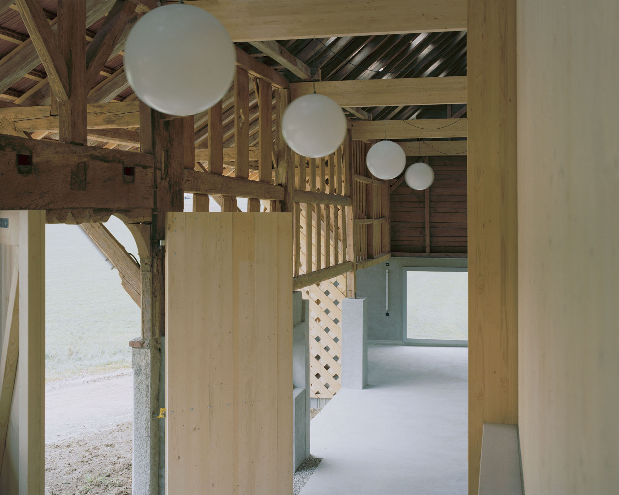 〈インバーテッド・ファーム（The Inverted Farm）〉バード・イェルサン・アーキテクツ（Bard Yersin Architectes）