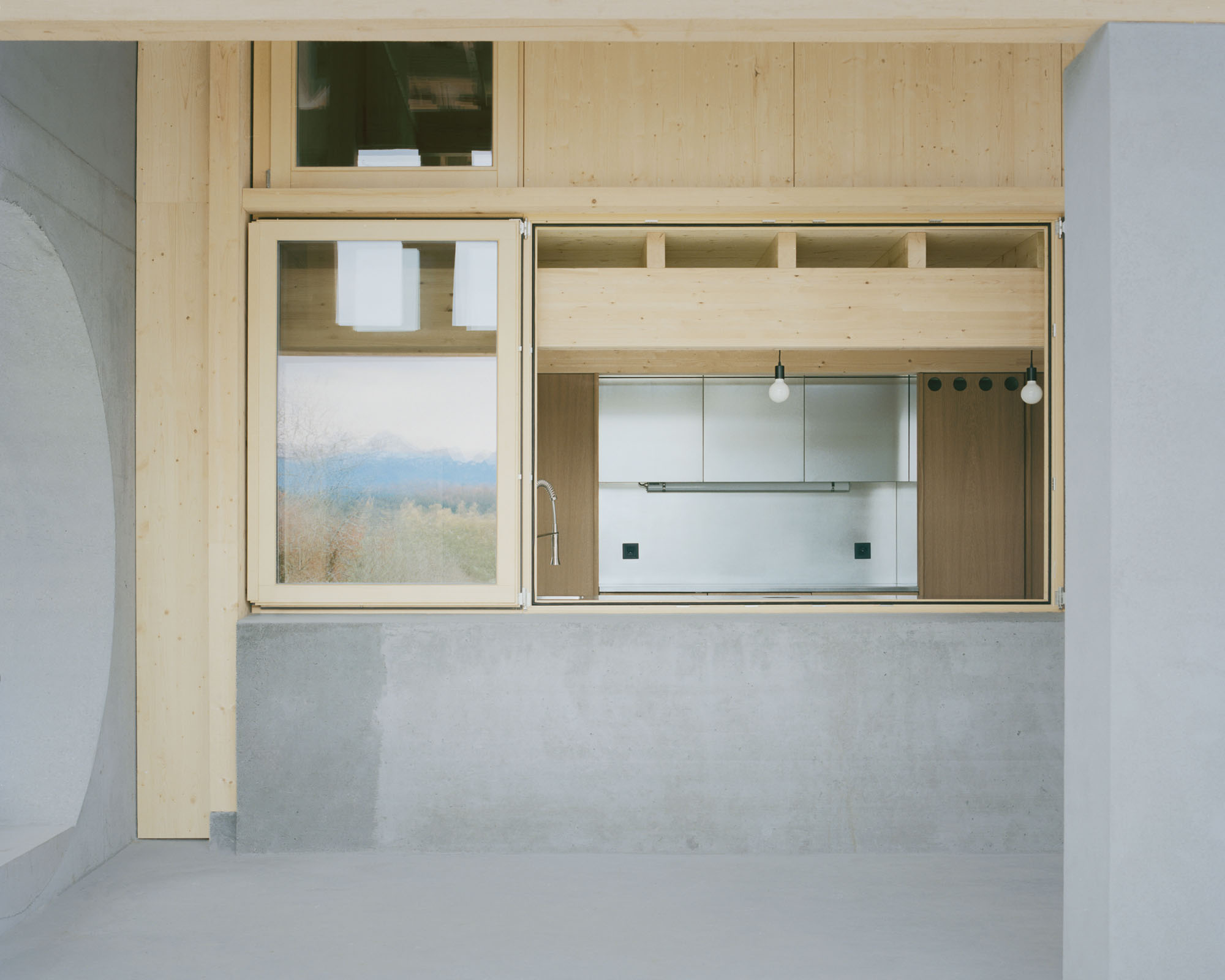 〈インバーテッド・ファーム（The Inverted Farm）〉バード・イェルサン・アーキテクツ（Bard Yersin Architectes）