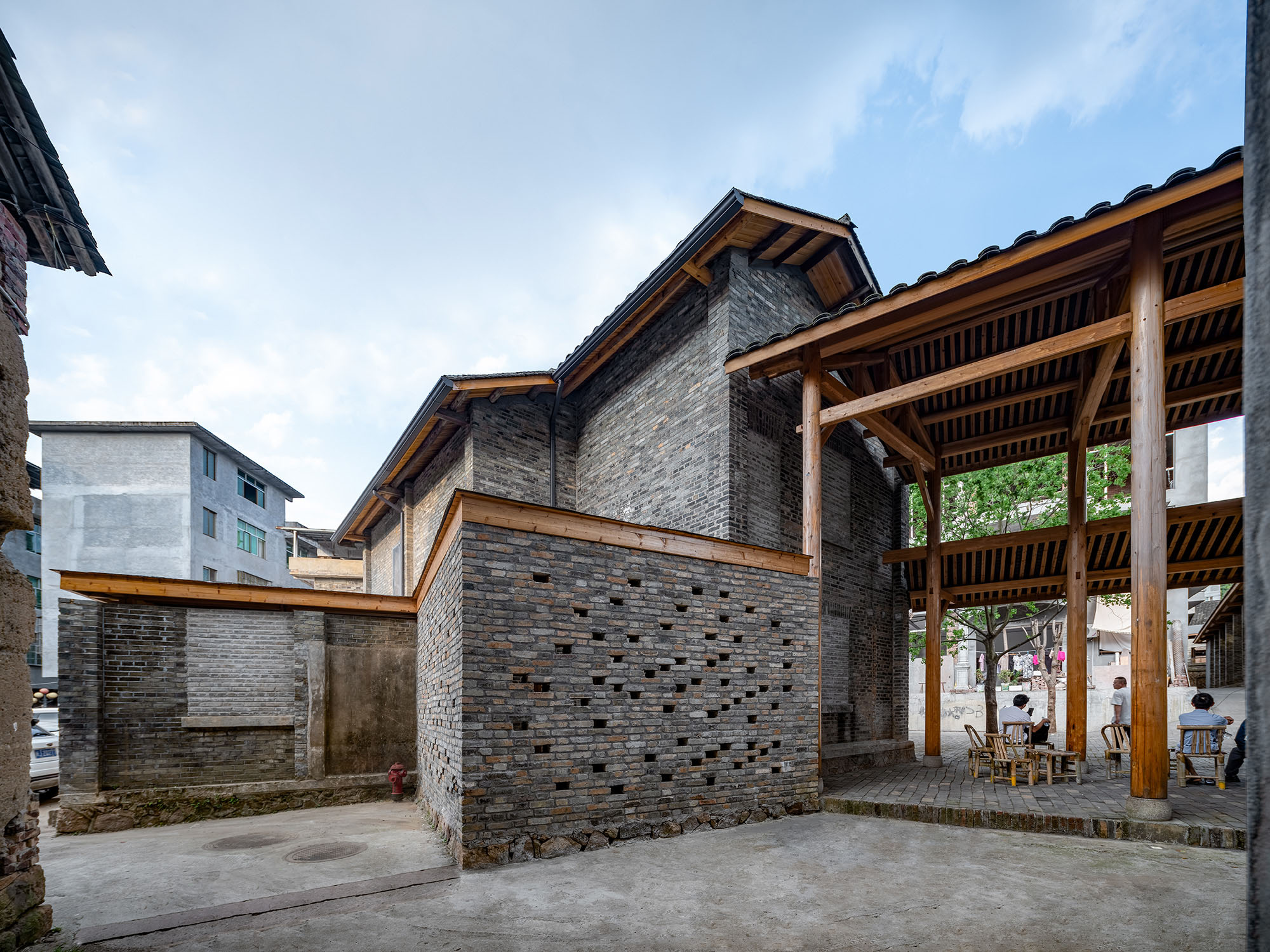 〈南陽旧市街公共空間再生プロジェクト（Nanyang Old Town Public Space Renewal）〉YFS