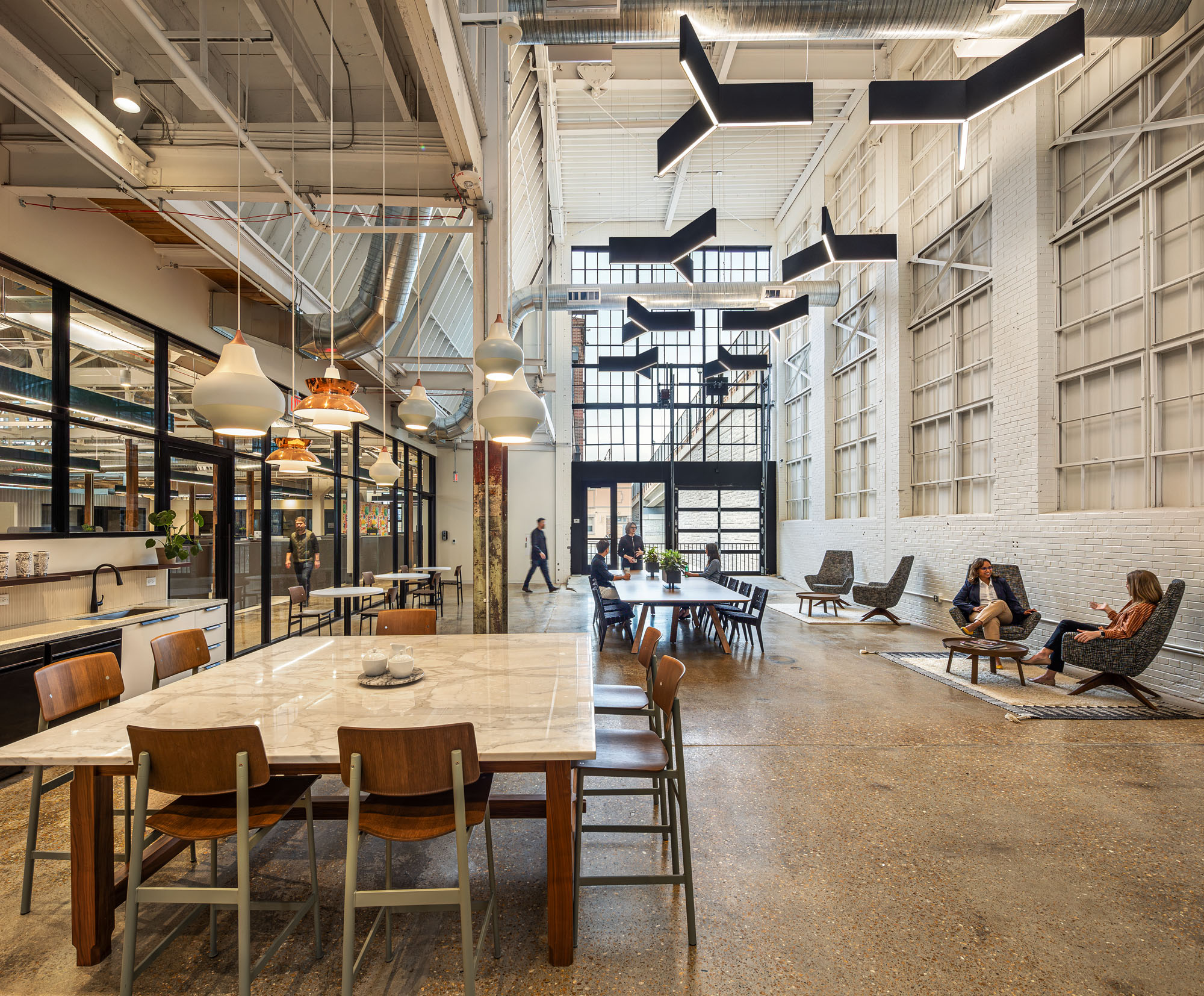 〈ブラウン&クロッペン キングスヒル本社(Brown and Crouppen King’s Hill Headquarters)〉HOK