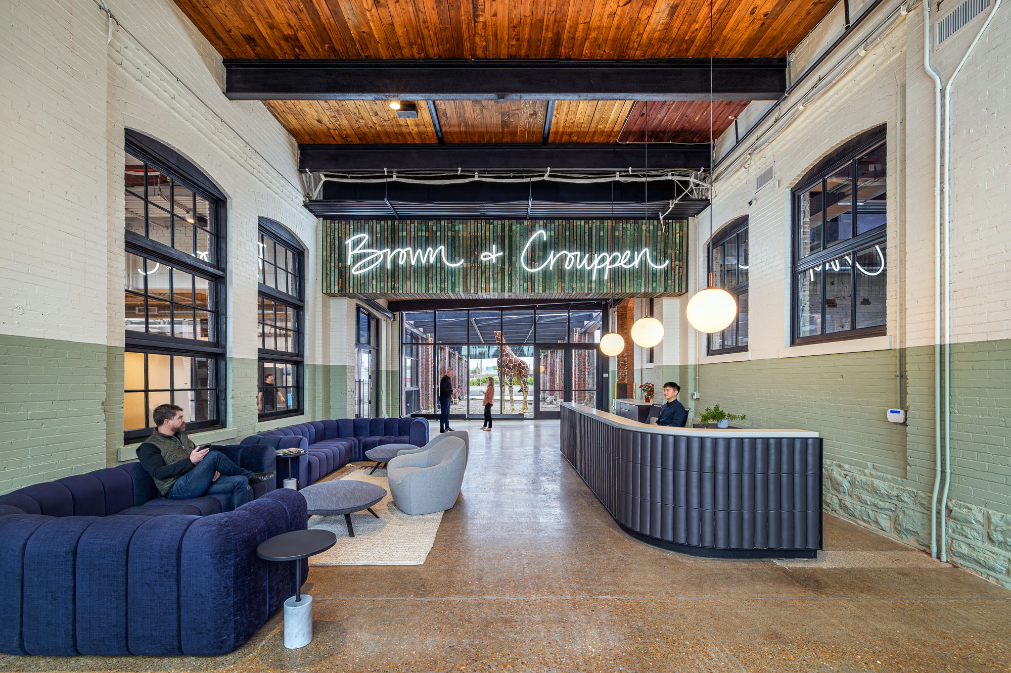 〈ブラウン&クロッペン キングスヒル本社(Brown and Crouppen King’s Hill Headquarters)〉HOK