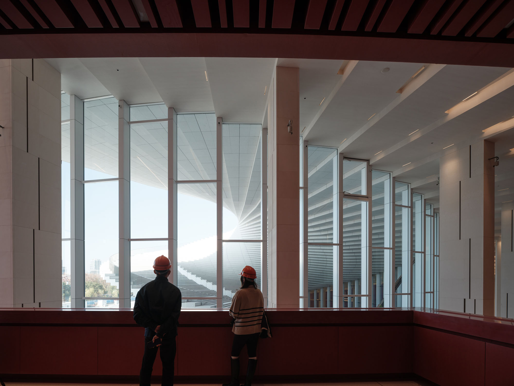 〈上海グランドオペラハウス(Shanghai Grand Opera House)〉スノヘッタ(Snøhetta)