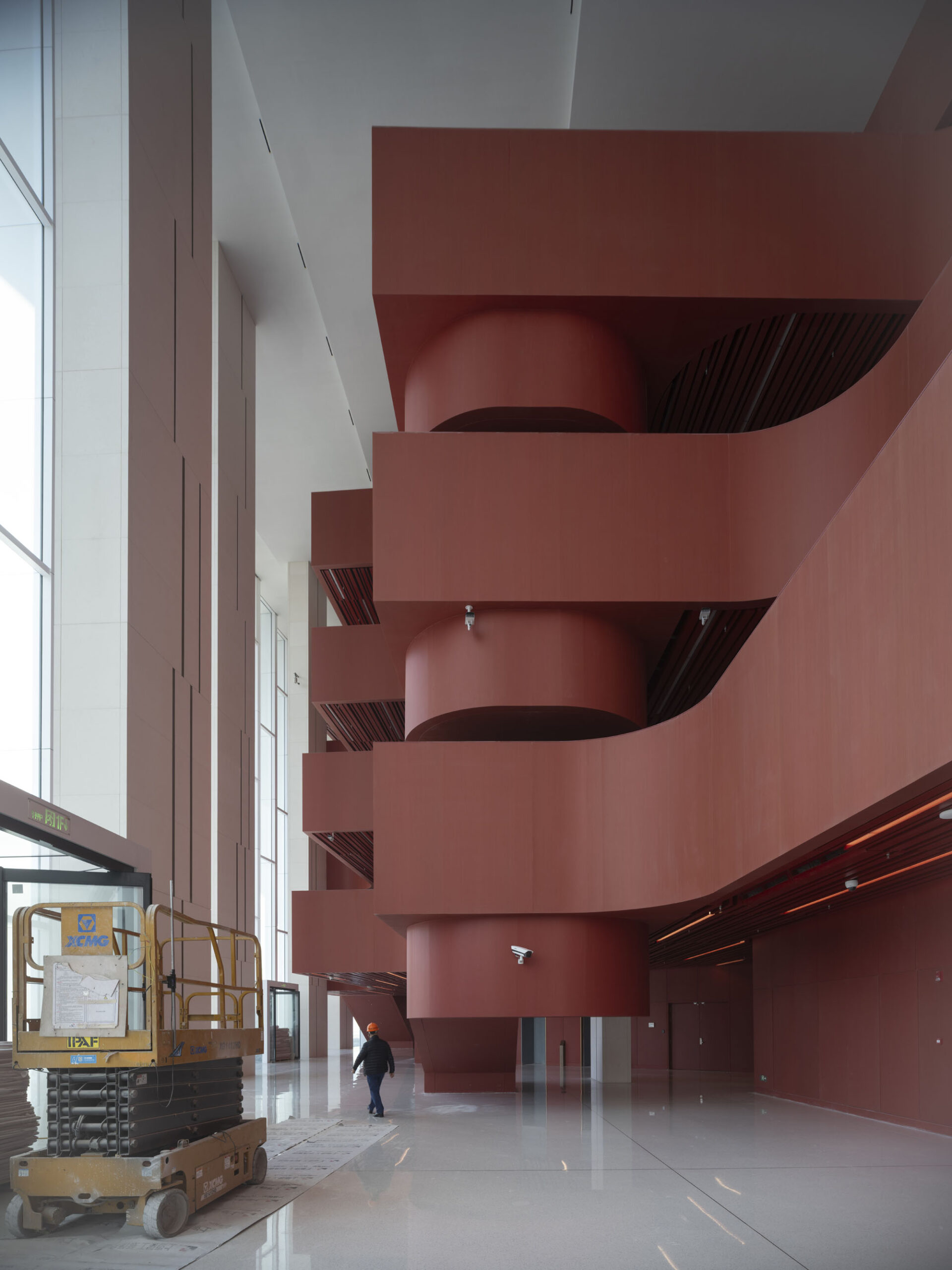 〈上海グランドオペラハウス(Shanghai Grand Opera House)〉スノヘッタ(Snøhetta)