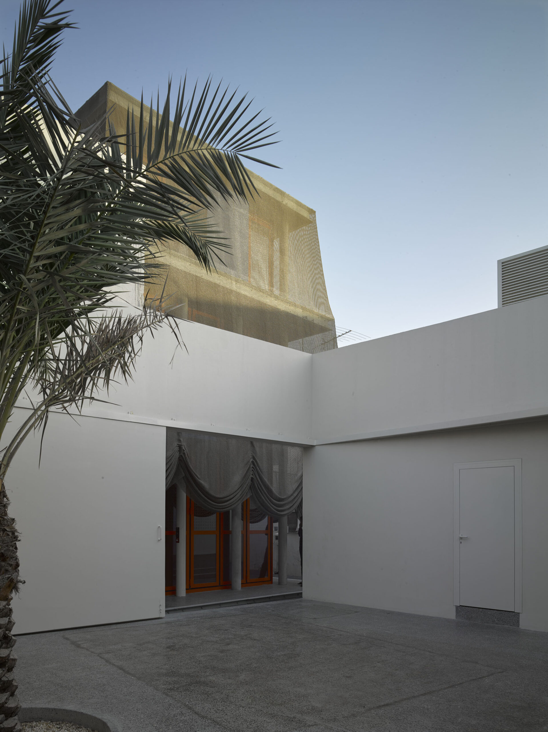 〈トラディショナル・ミュージック・センター(Center for Traditional Music)〉OFFICE Kersten Geers David Van Severen