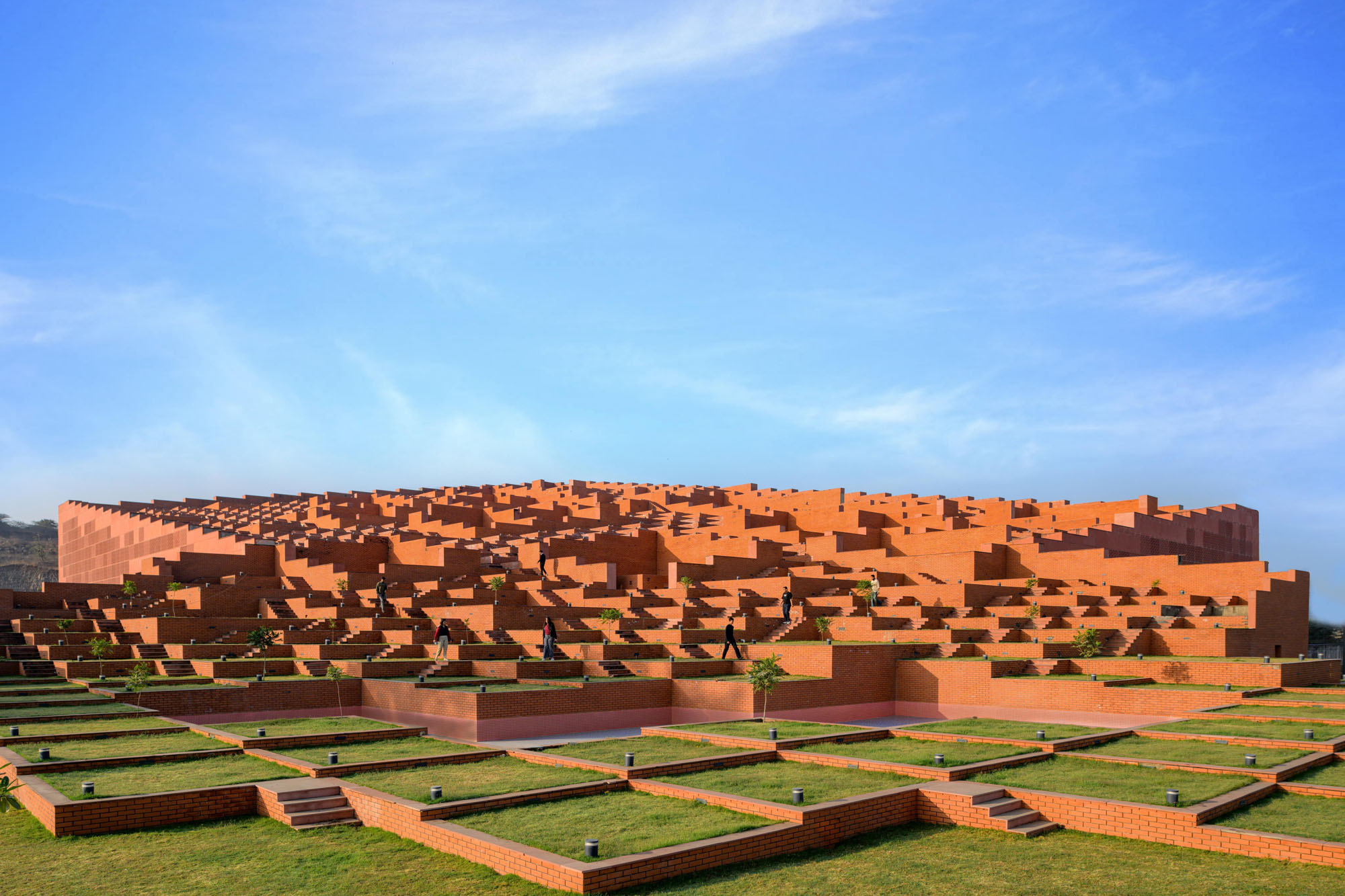 〈プレステージ大学(Prestige University)〉サンジャイ・プリ・アーキテクツ(Sanjay Puri Architects)