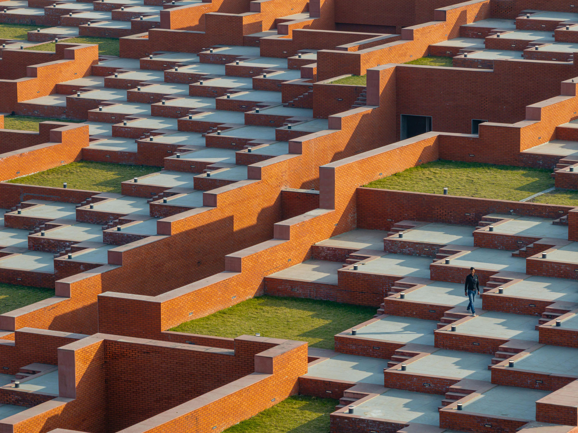 〈プレステージ大学(Prestige University)〉サンジャイ・プリ・アーキテクツ(Sanjay Puri Architects)