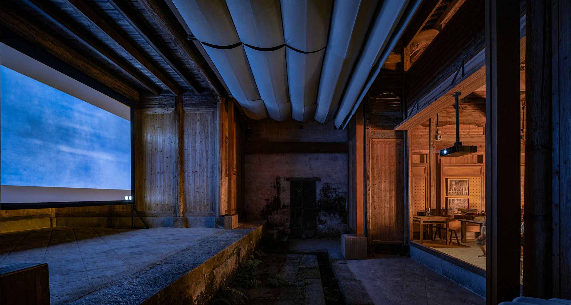 〈ビレッジ・シネマ（Village Cinema）〉アトリエ・グオ（Atelier Guo）