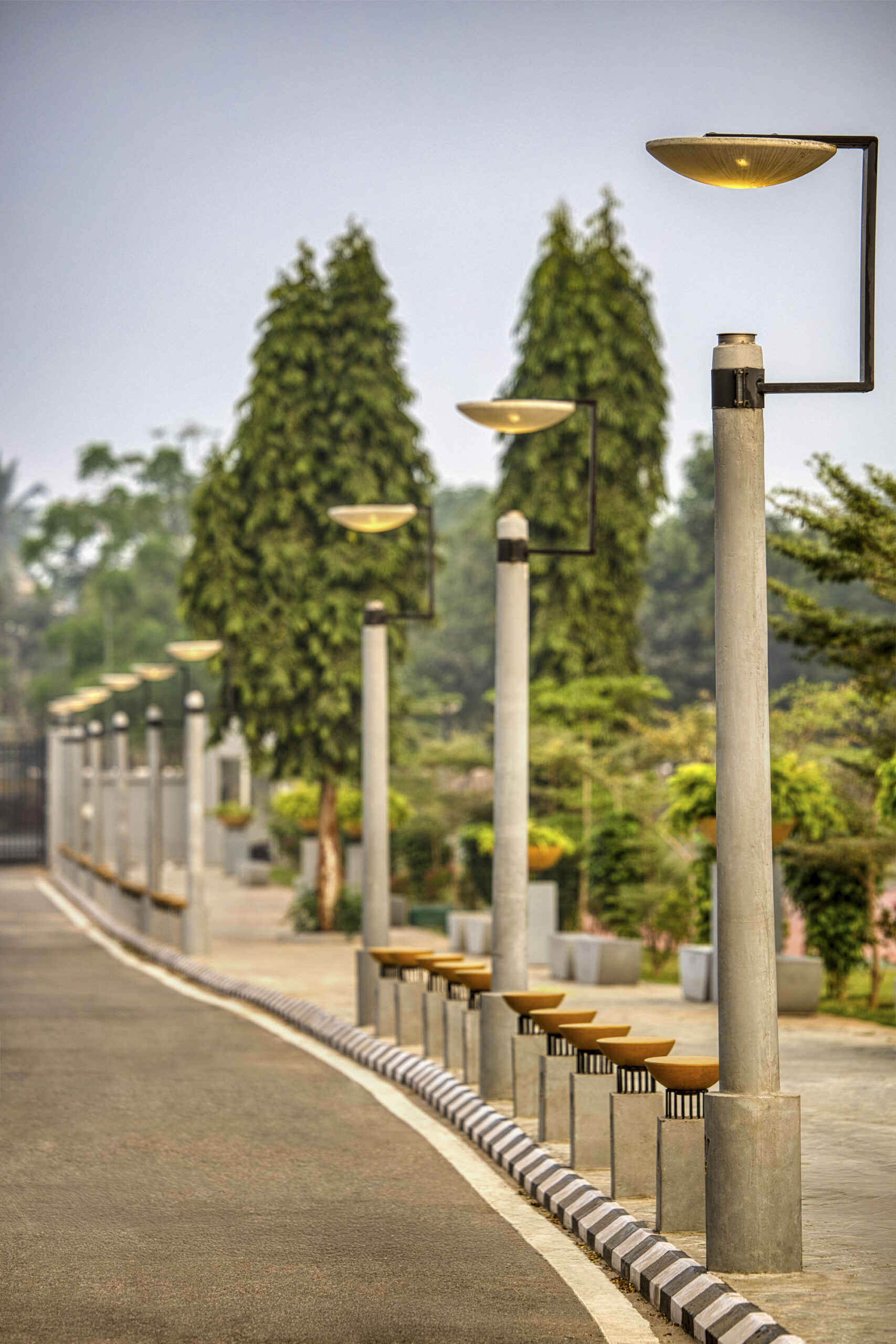 〈ダルミア・ゴピチャンド・バドミントンアカデミー（The dalmia-gopichand badminton academy）〉（通称：The Shuttle）Studio Archohm