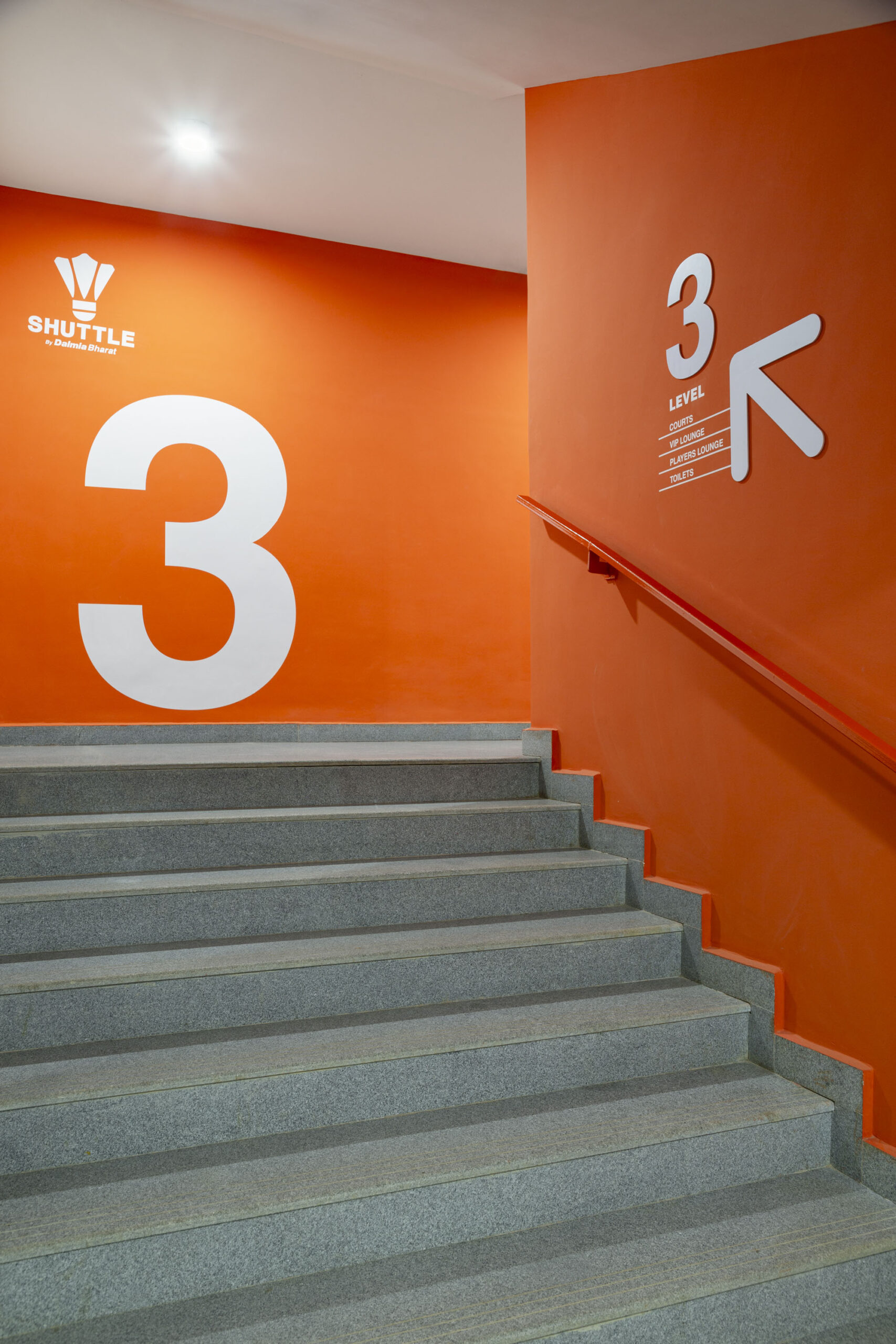 〈ダルミア・ゴピチャンド・バドミントンアカデミー（The dalmia-gopichand badminton academy）〉（通称：The Shuttle）Studio Archohm