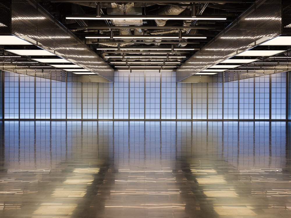 TATOU TSUNEISHI(タトウ ツネイシ)内観