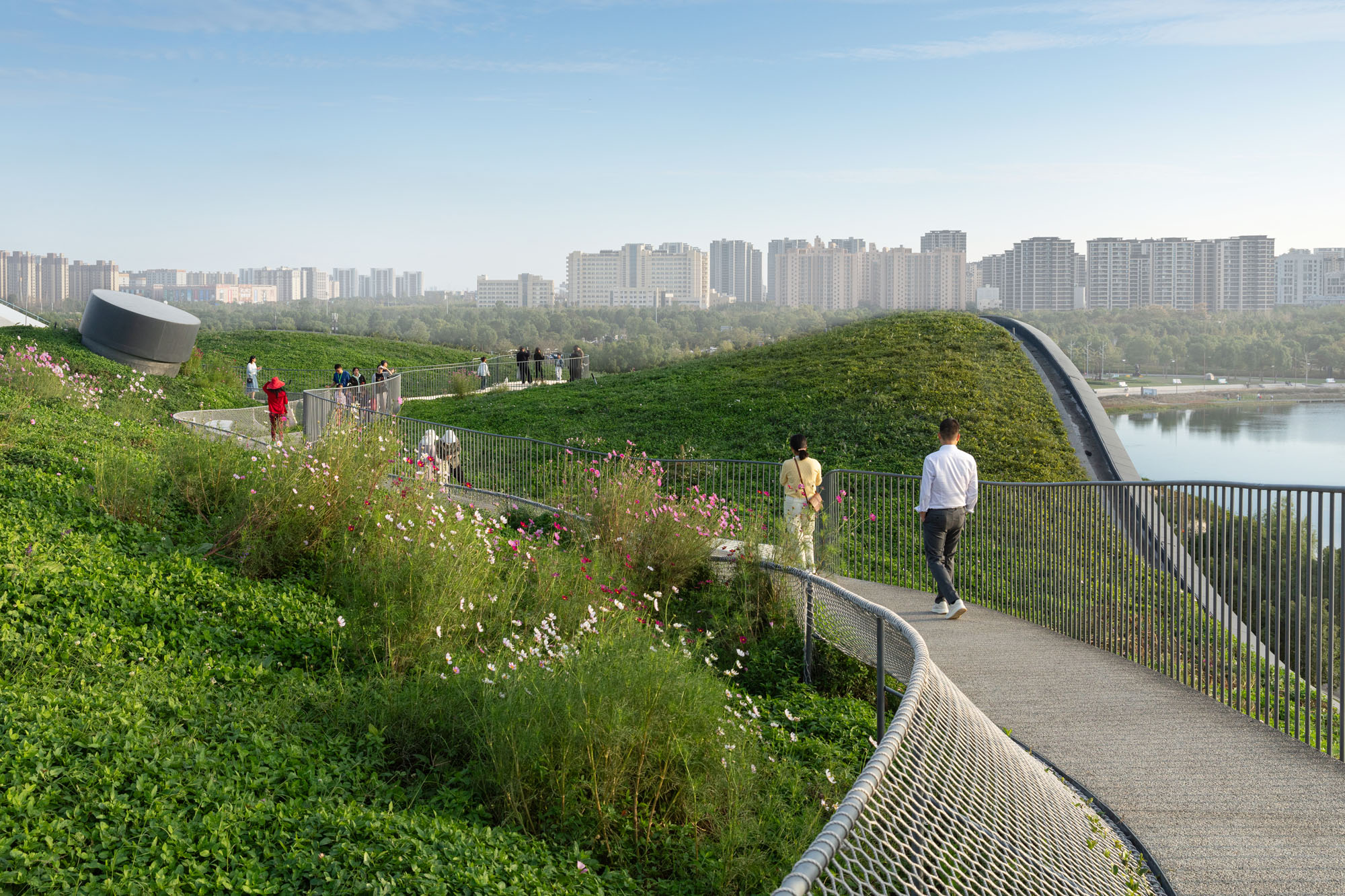 〈Wave Cube〉Scenic Architecture Office（SAO）