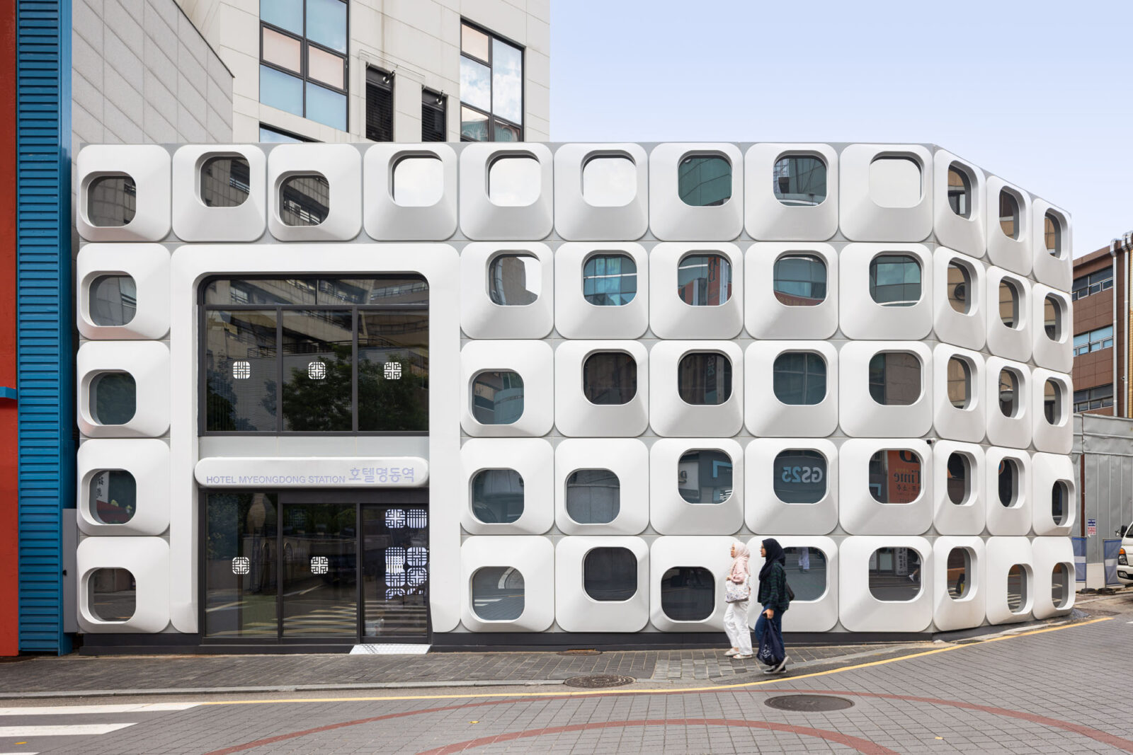 AIとデジタル製造で生み出す〈ホテル明洞駅〉韓国、ヨンジュ・リー・アーキテクチャ