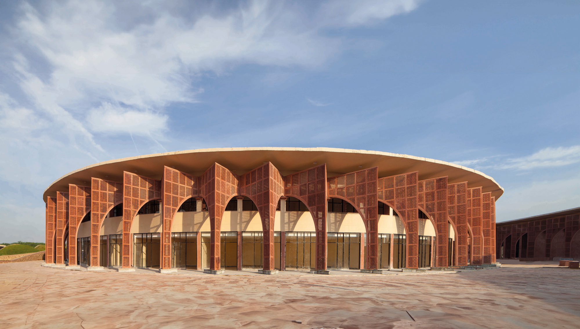 〈アワド・シルプグラム(Awadh Shilpgram)〉Studio Archohm