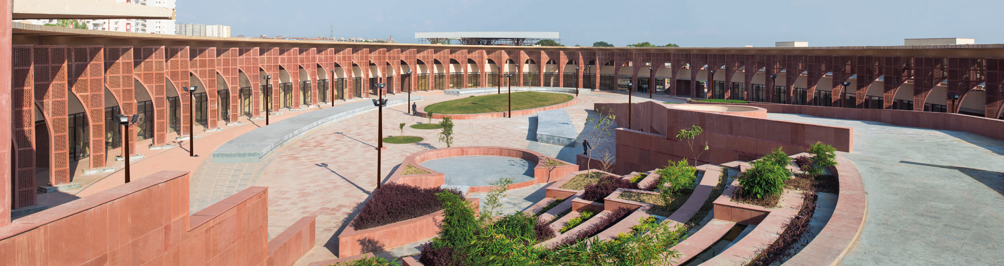 〈アワド・シルプグラム(Awadh Shilpgram)〉Studio Archohm