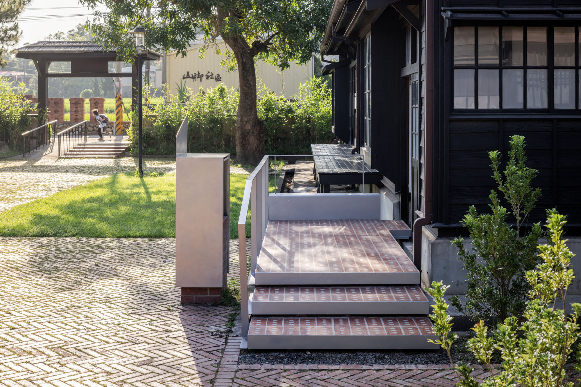 〈プロジェクト・ウィーブフィールド（Project Weavefield）〉スタジオ・ウィススペース＋アーキテクツ（studio whispace + architects）