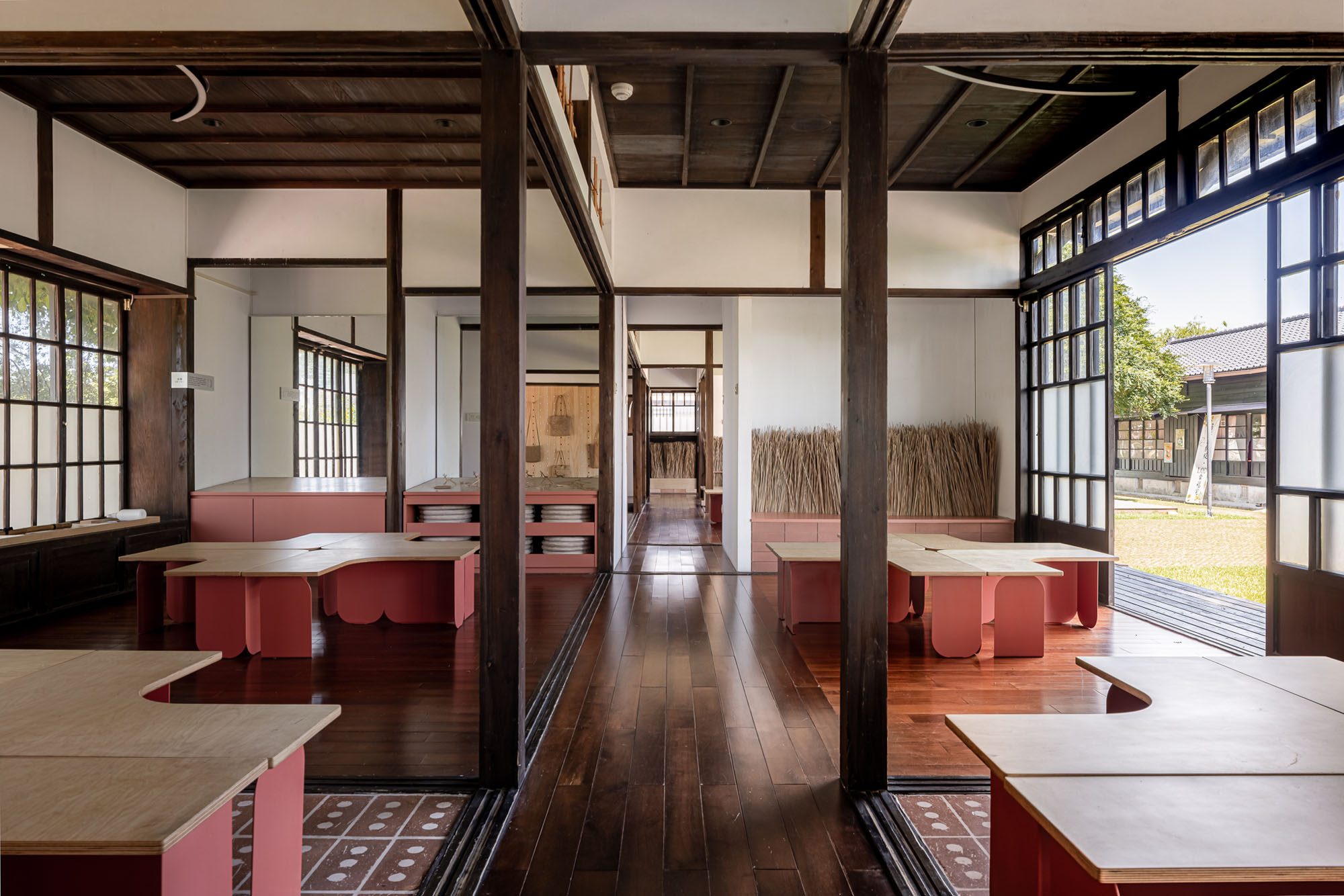 〈プロジェクト・ウィーブフィールド（Project Weavefield）〉スタジオ・ウィススペース＋アーキテクツ（studio whispace + architects）