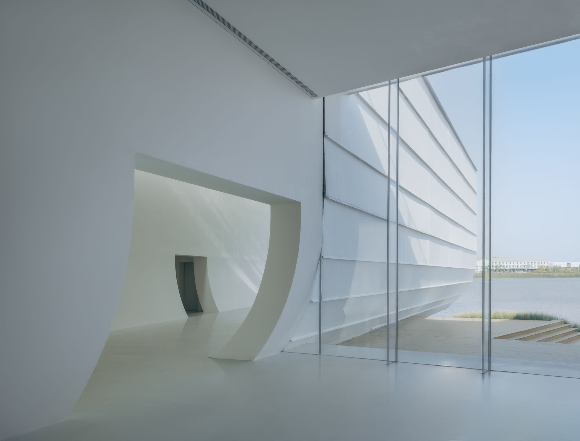 〈陳湖湿地アートセンター（Chenhu Wetland Art Center）〉TAO（Trace Architecture Office）