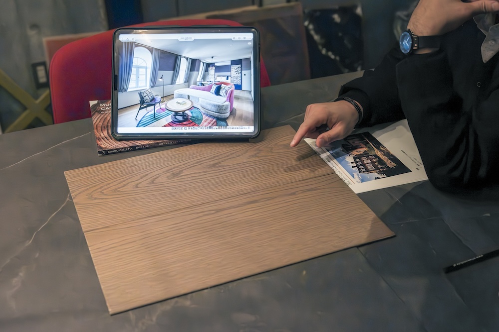 天然木の質感と施工性を実現した「スリムウッド」DESIGN STUDIO CROWが語る「ホテルインディゴ長崎グラバーストリート」の改修